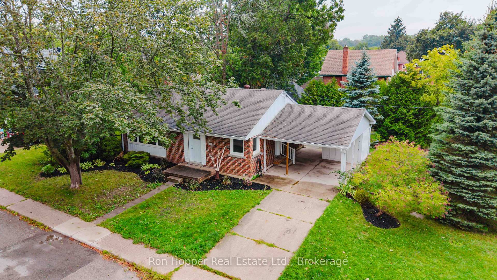 Photo 16 of 508 13th Street W, Owen Sound — HOMEH