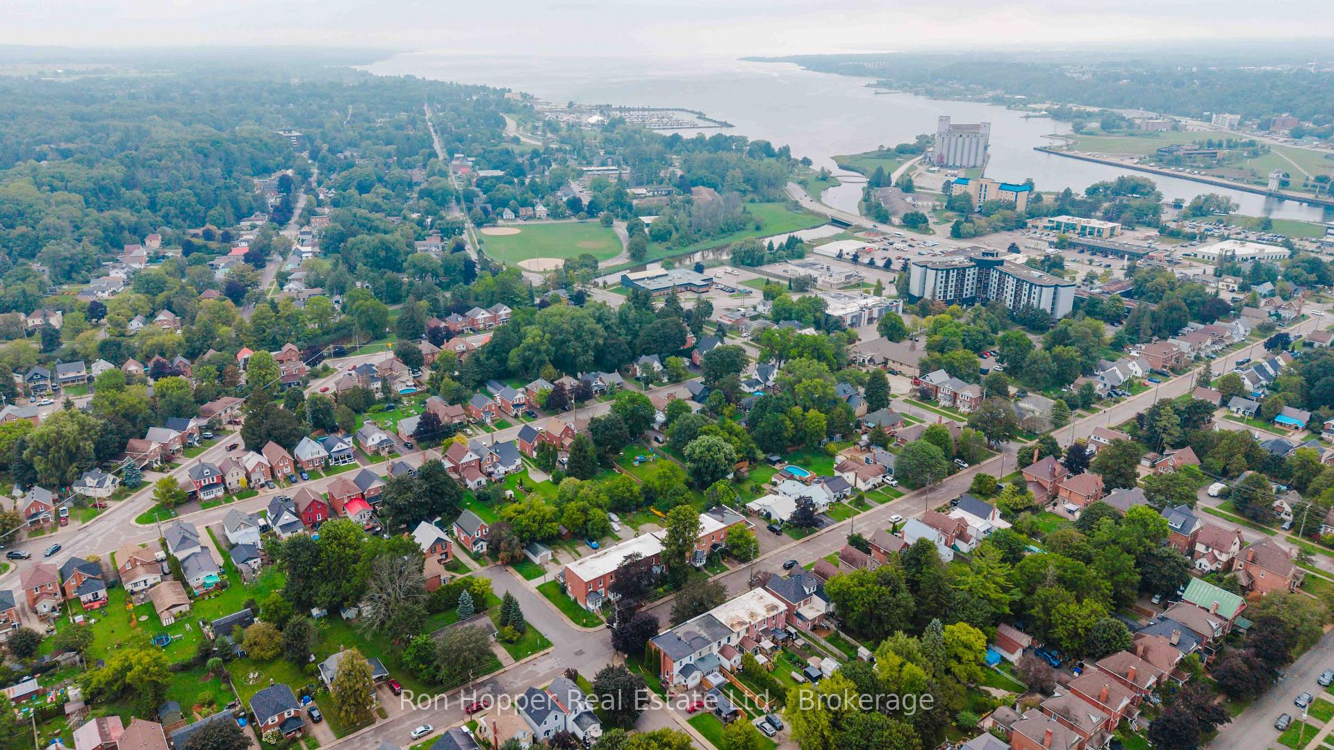 Photo 20 of 508 13th Street W, Owen Sound — HOMEH