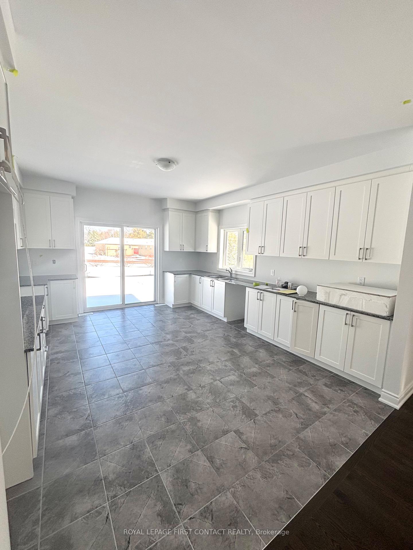 Photo 2 of 6 Misty Ridge Road, Wasaga Beach — HOMEH