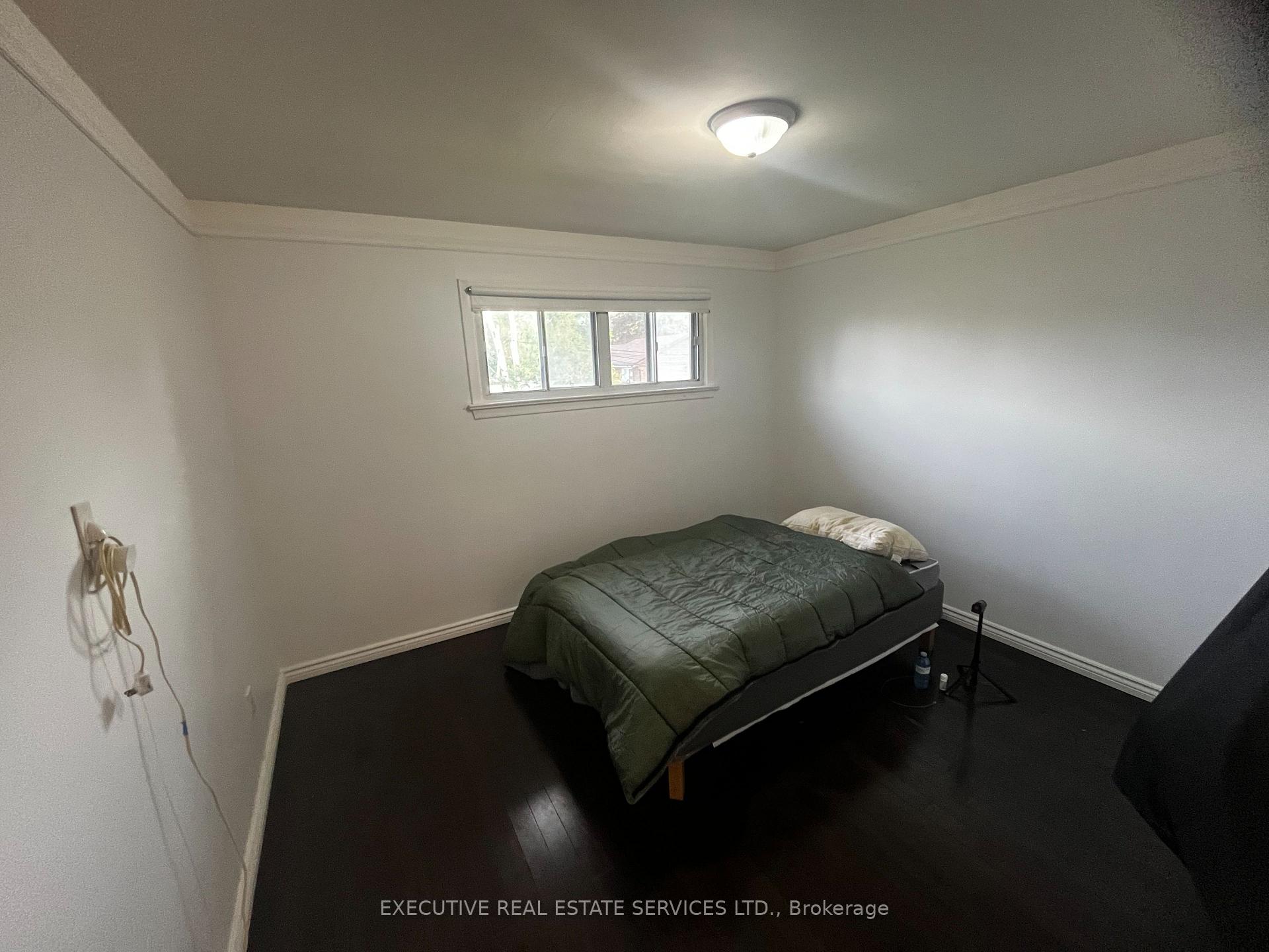 Photo 12 of 41 Ludgate Drive, Etobicoke, Rexdale-Kipling — HOMEH