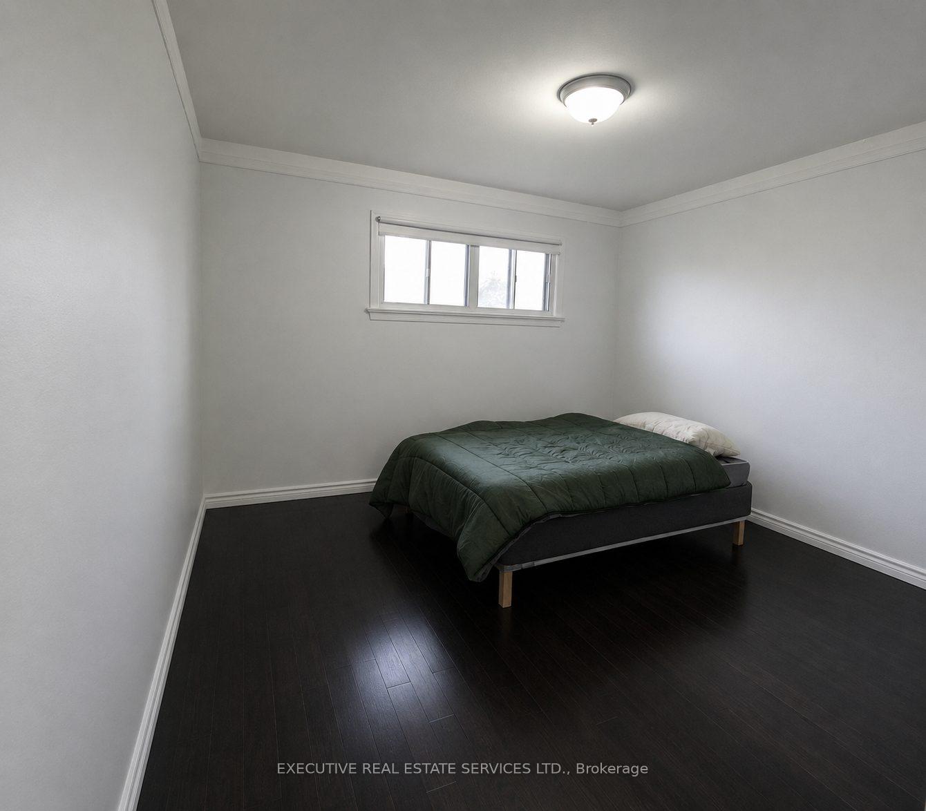 Photo 13 of 41 Ludgate Drive, Etobicoke, Rexdale-Kipling — HOMEH