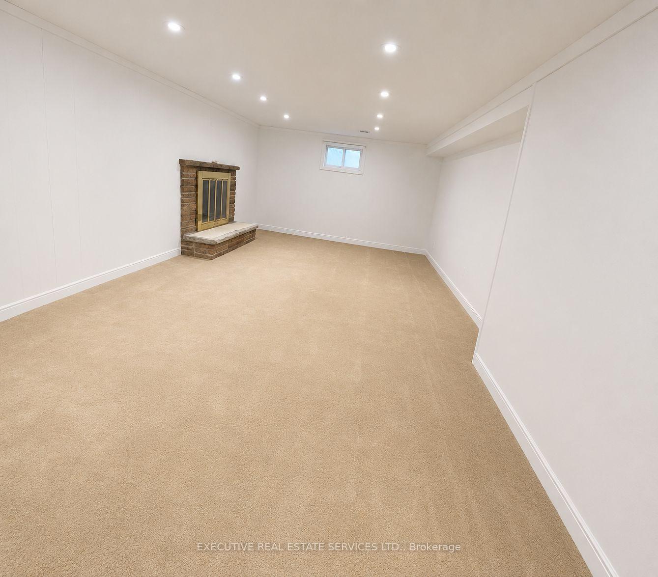 Photo 18 of 41 Ludgate Drive, Etobicoke, Rexdale-Kipling — HOMEH