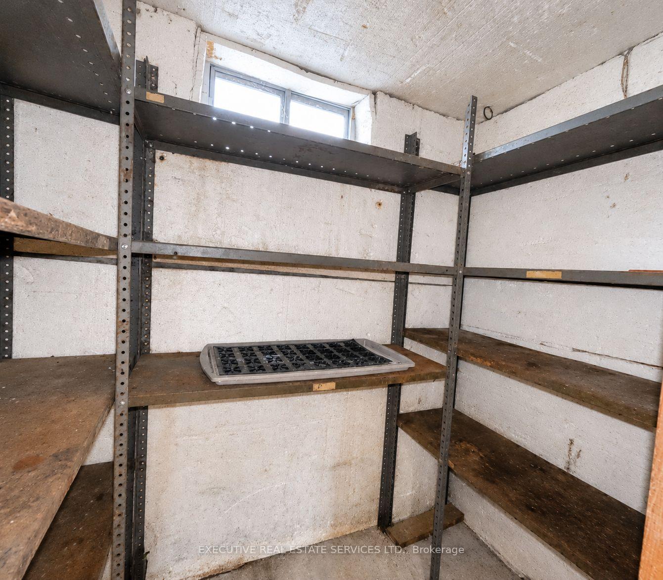 Photo 22 of 41 Ludgate Drive, Etobicoke, Rexdale-Kipling — HOMEH