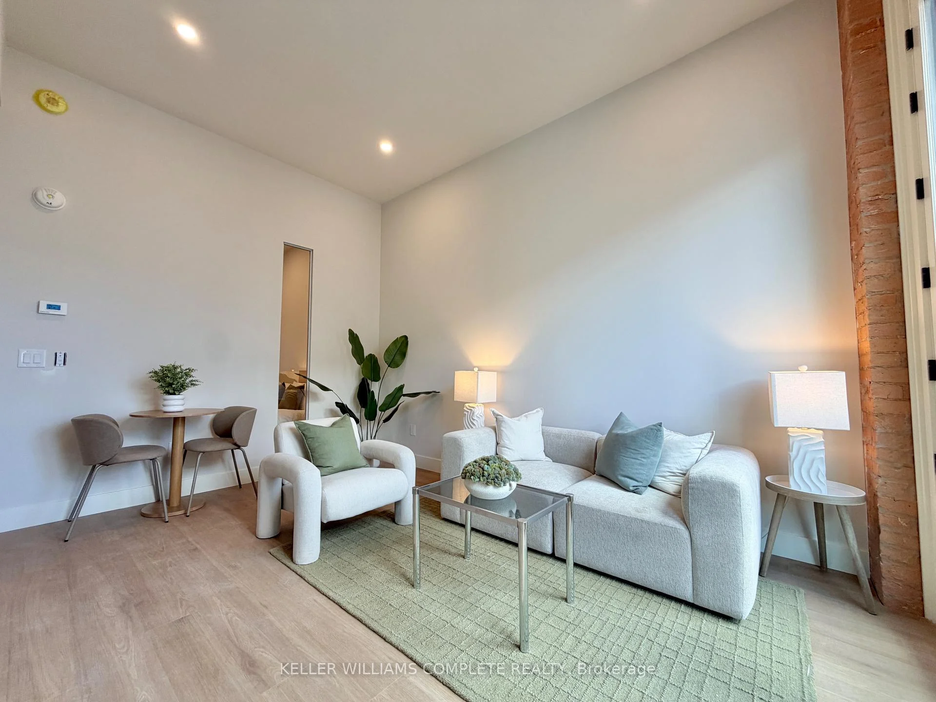 Photo 5 of Unit 404, 56 York Boulevard, Hamilton, Central — HOMEH