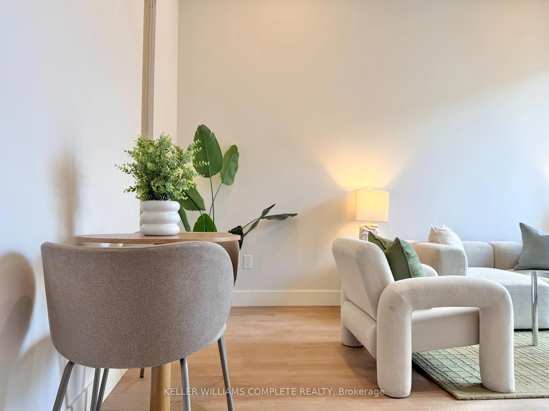 Photo 12 of Unit 404, 56 York Boulevard, Hamilton, Central — HOMEH