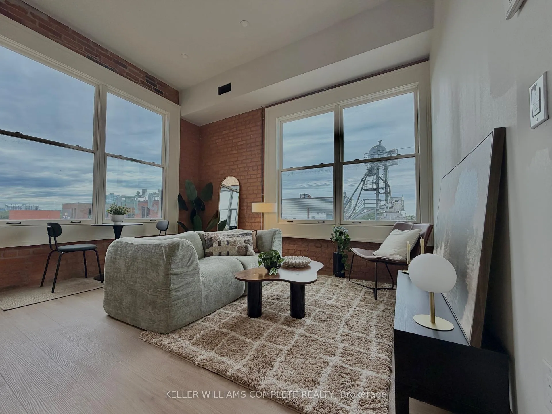 Photo 4 of Unit 407, 56 York Boulevard, Hamilton, Central — HOMEH