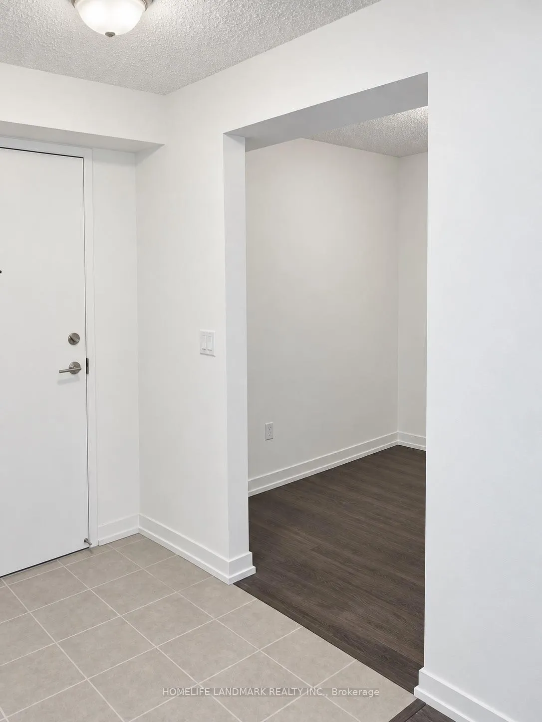 Photo 7 of Unit 619, 812 Lansdowne Avenue, Toronto, Dovercourt-Wallace Emerson-Junction — HOMEH