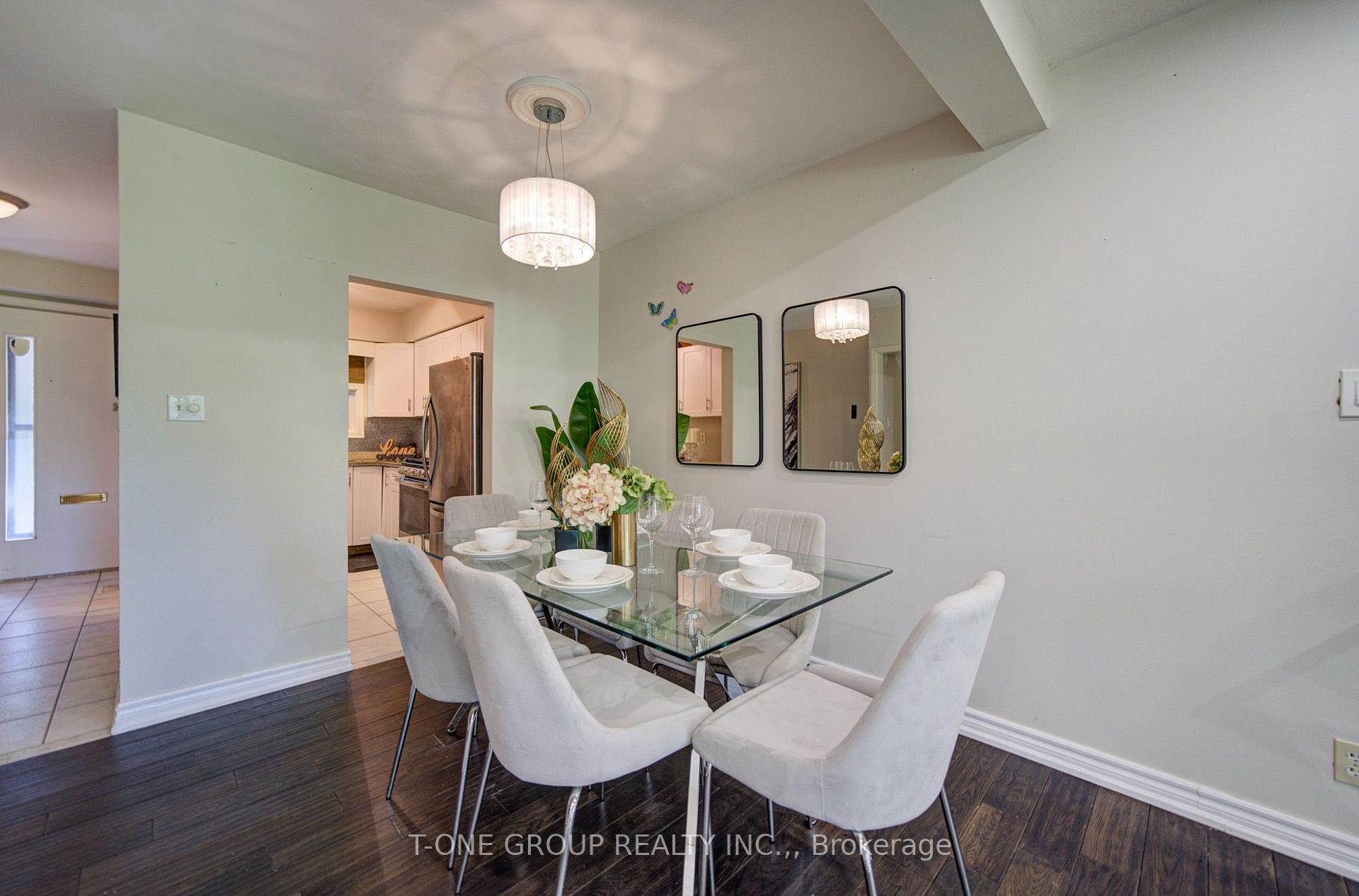 Photo 12 of Unit 94, 6 Esterbrooke Avenue, North York, Don Valley Village — HOMEH