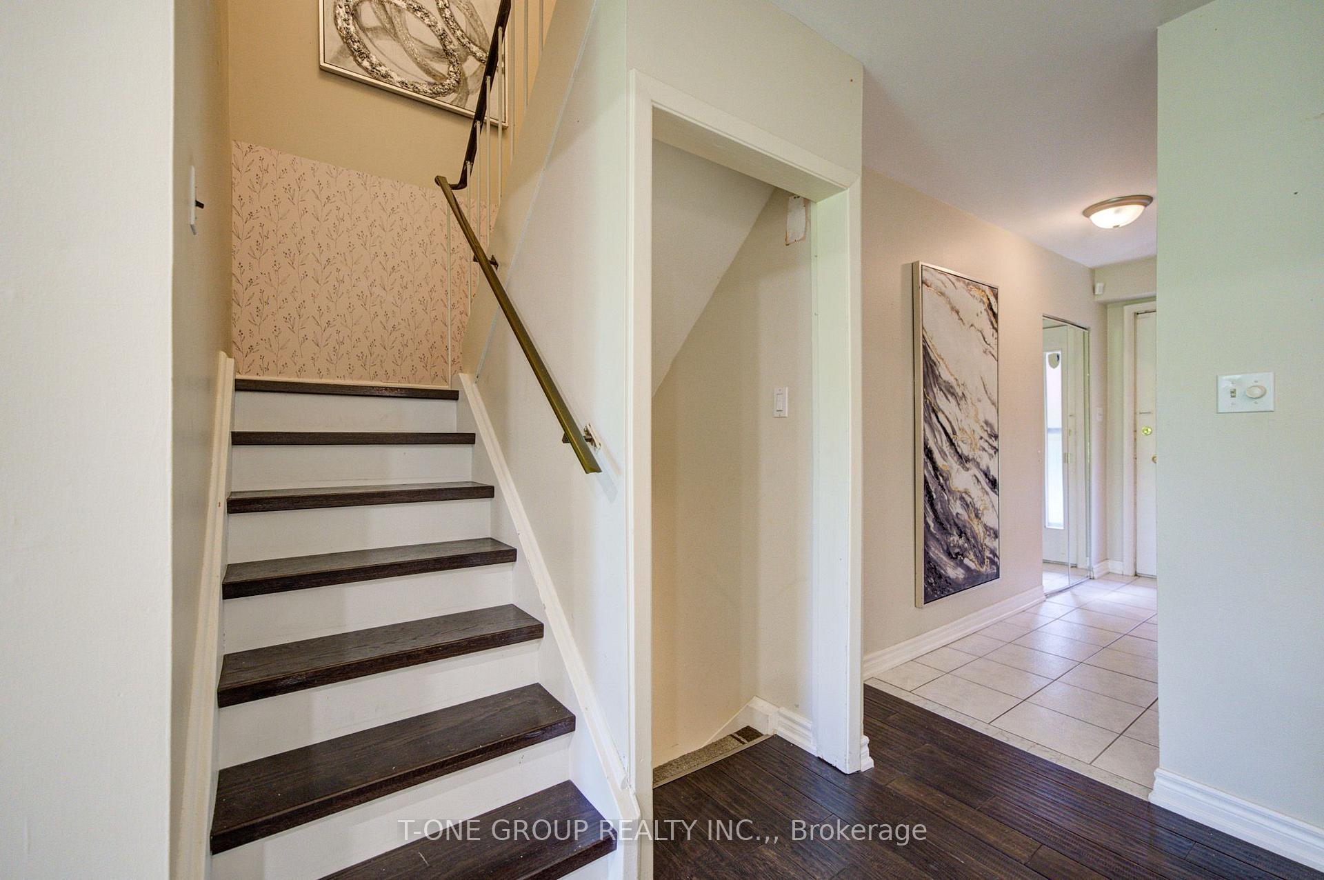 Photo 13 of Unit 94, 6 Esterbrooke Avenue, North York, Don Valley Village — HOMEH