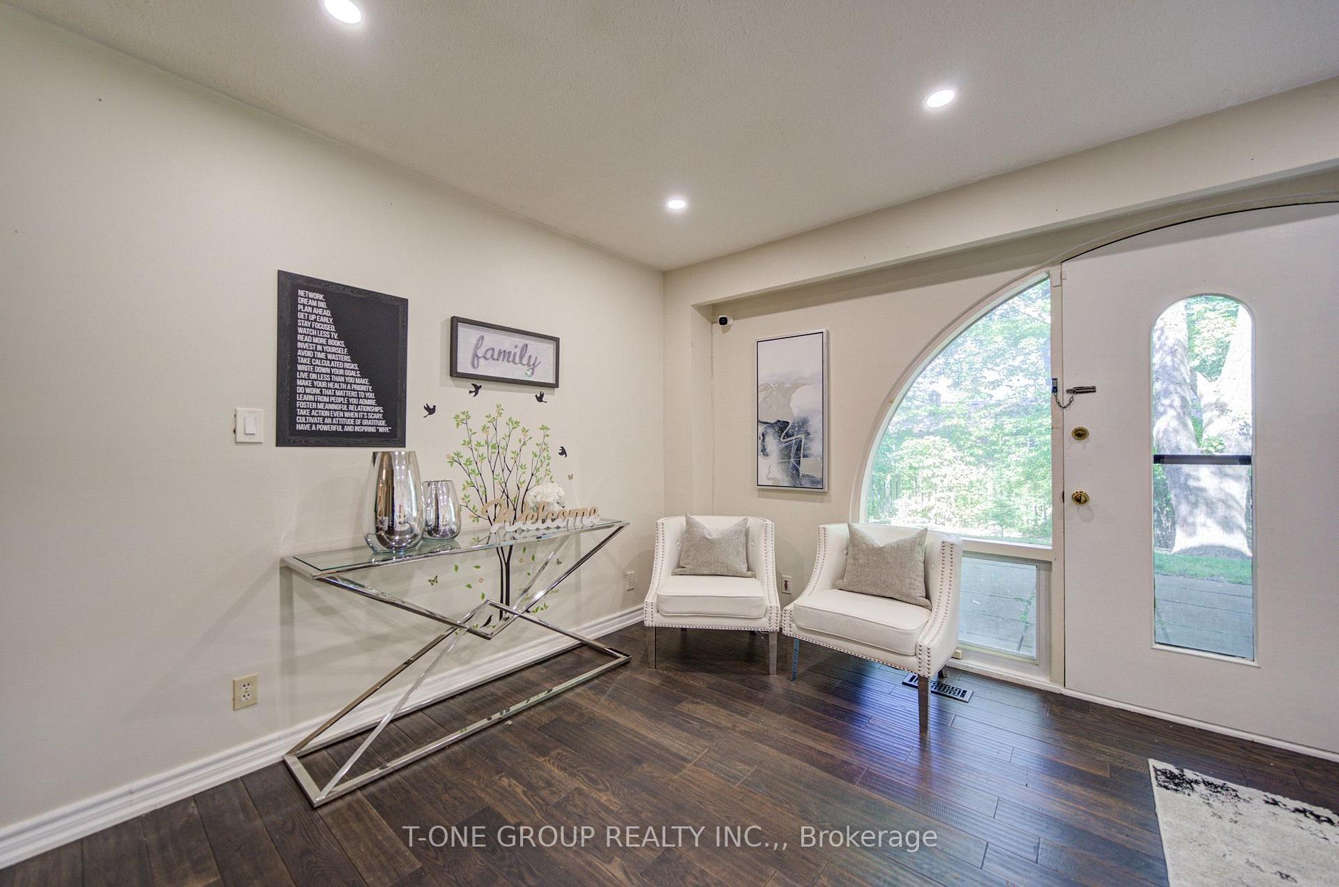 Photo 17 of Unit 94, 6 Esterbrooke Avenue, North York, Don Valley Village — HOMEH