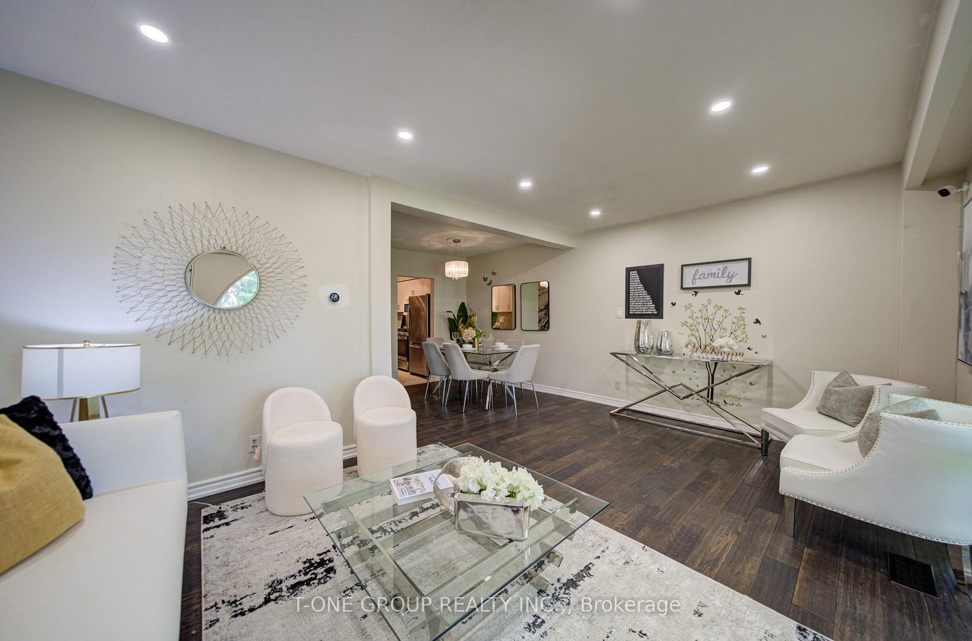 Photo 18 of Unit 94, 6 Esterbrooke Avenue, North York, Don Valley Village — HOMEH