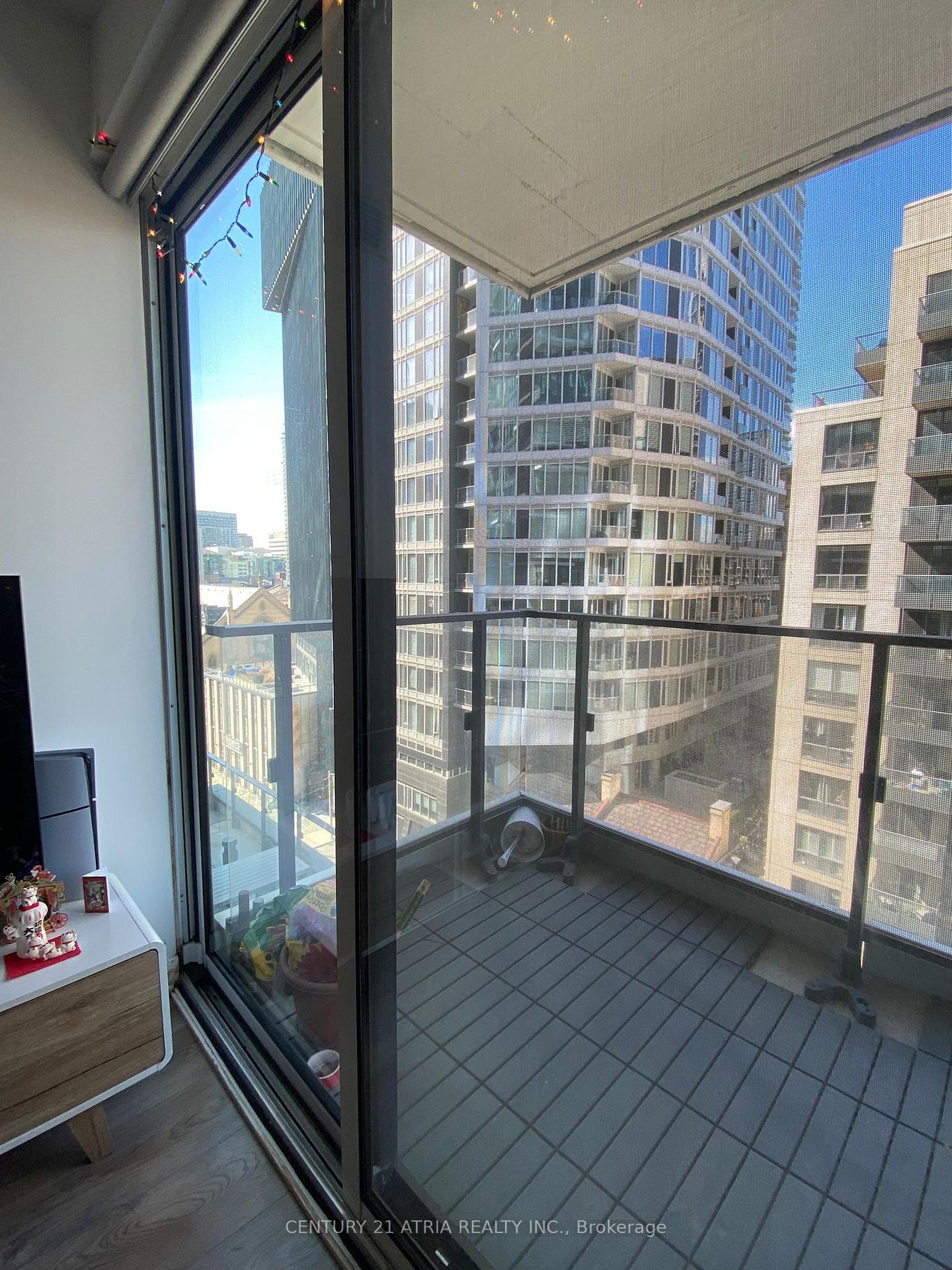 Photo 18 of Unit 1012, 77 Shuter Street, Toronto, Church-Yonge Corridor — HOMEH