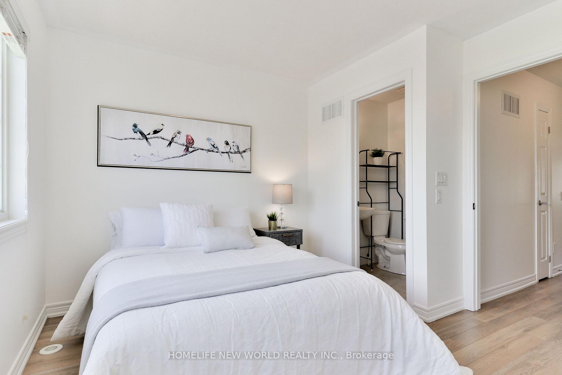 Photo 14 of 10004 McCowan Road, Markham, Berczy — HOMEH