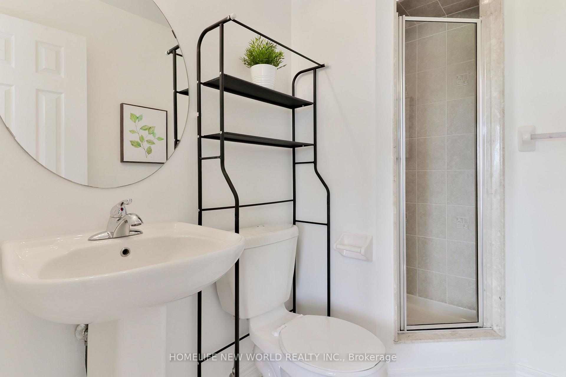 Photo 15 of 10004 McCowan Road, Markham, Berczy — HOMEH