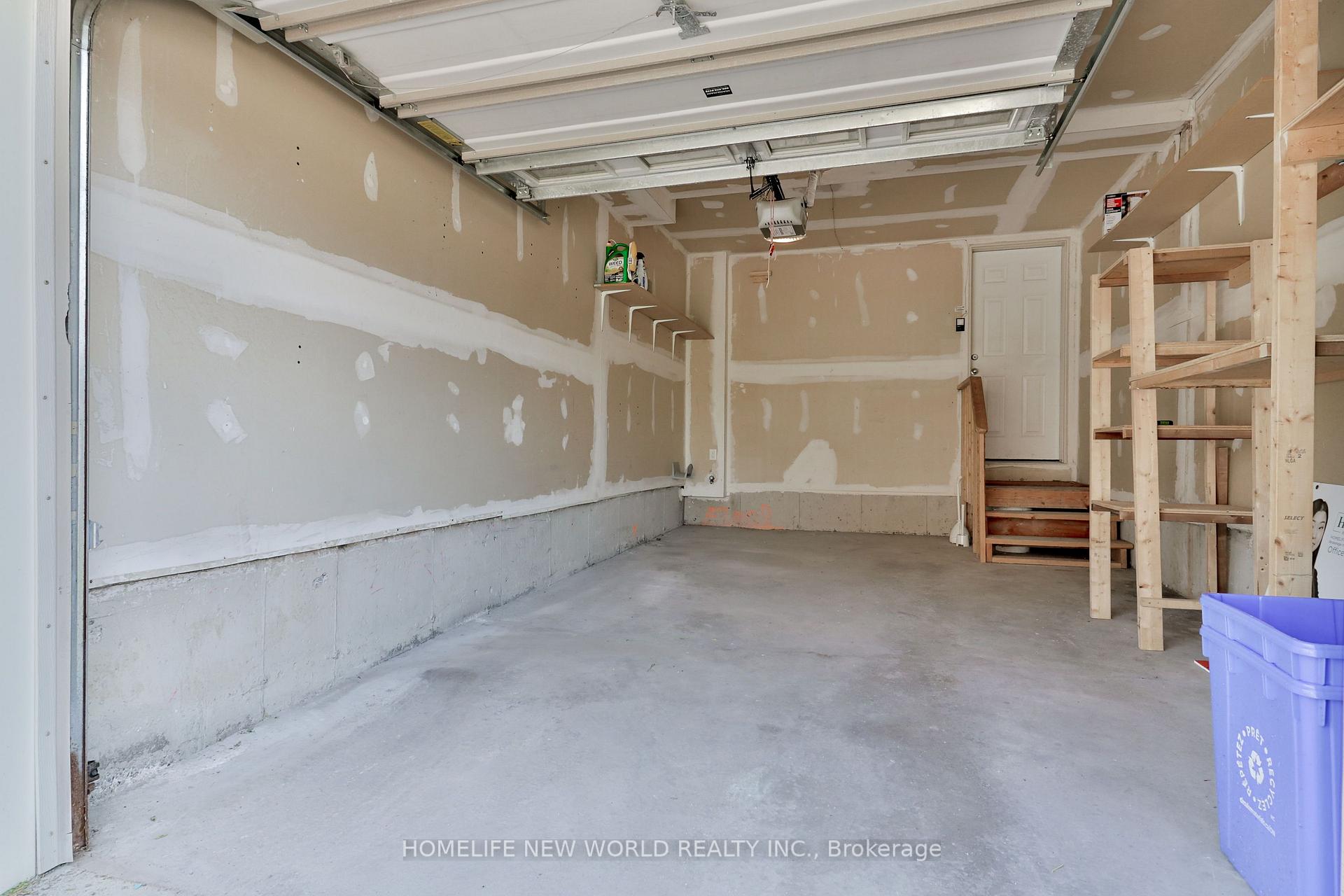 Photo 19 of 10004 McCowan Road, Markham, Berczy — HOMEH