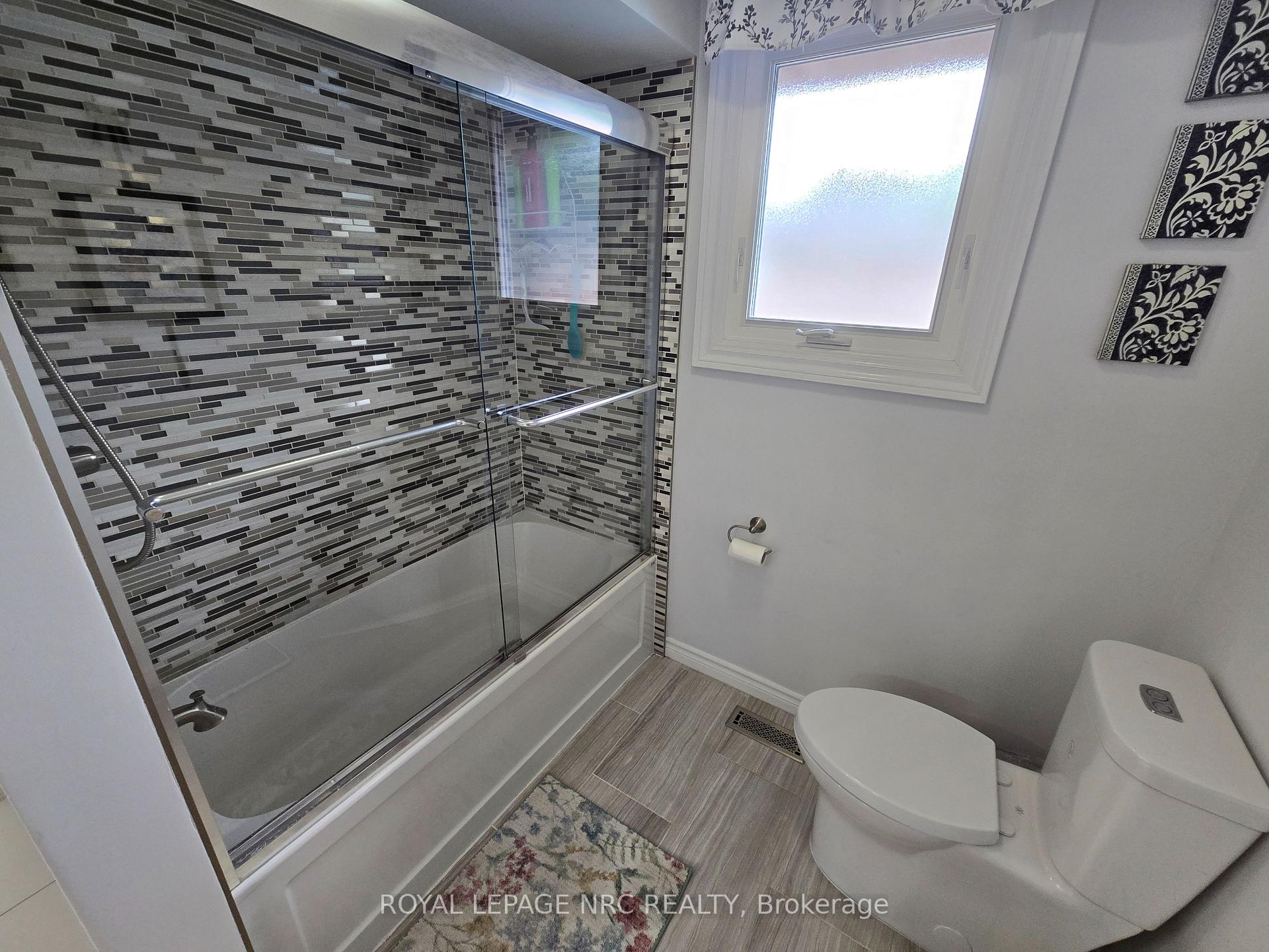 Photo 14 of 18 Deanna Crescent, St. Catharines, Martindale Pond — HOMEH