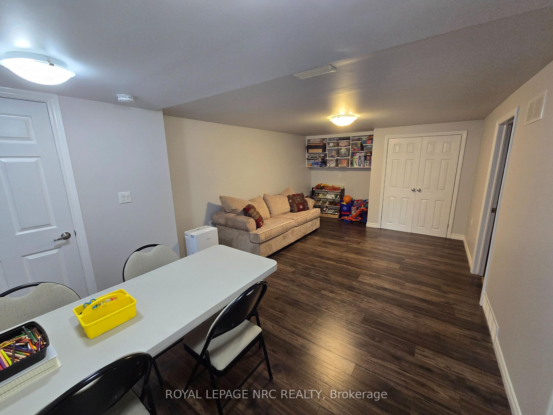 Photo 23 of 18 Deanna Crescent, St. Catharines, Martindale Pond — HOMEH