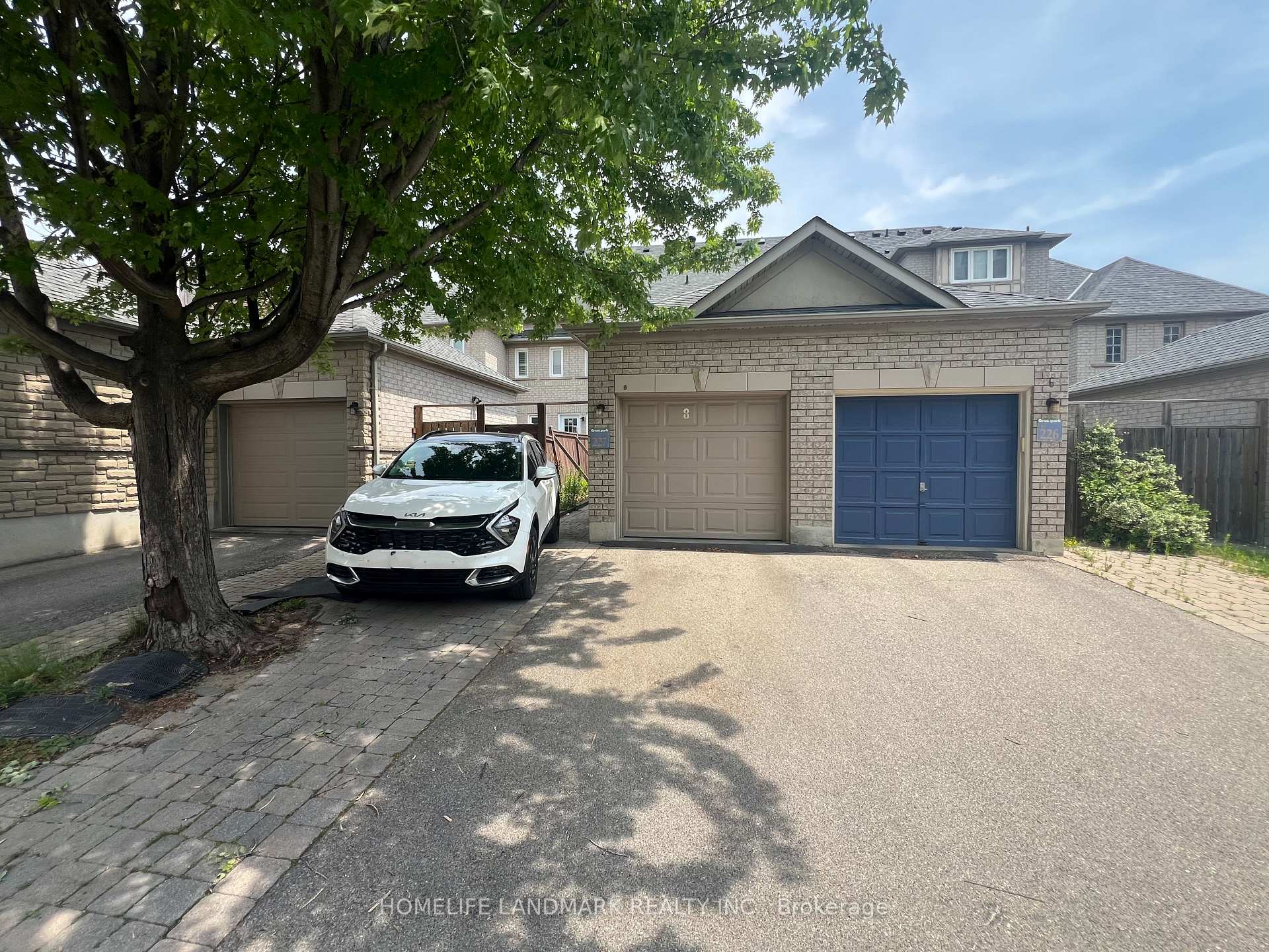 Front of 8 Baffin Court
