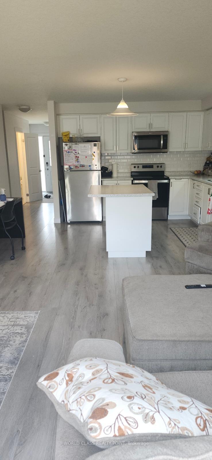 Photo 2 of Unit 7, 160 Stanley Street, Norfolk, Simcoe — HOMEH