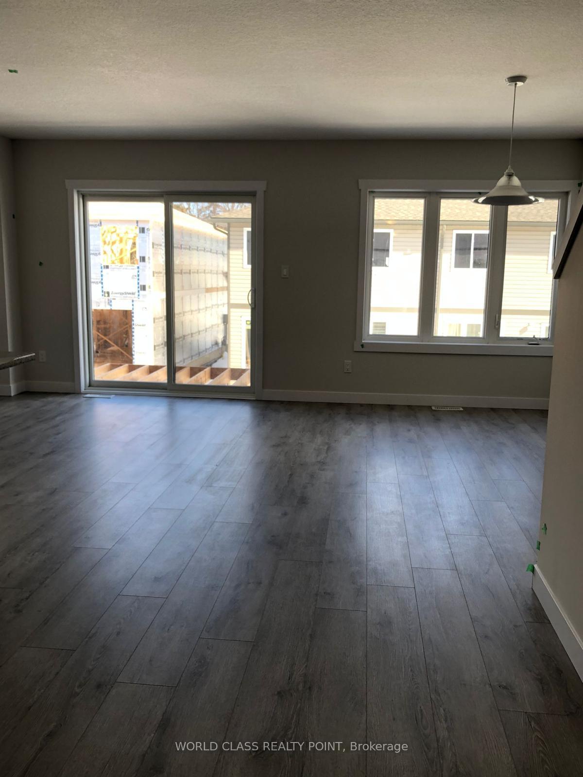 Photo 7 of Unit 7, 160 Stanley Street, Norfolk, Simcoe — HOMEH
