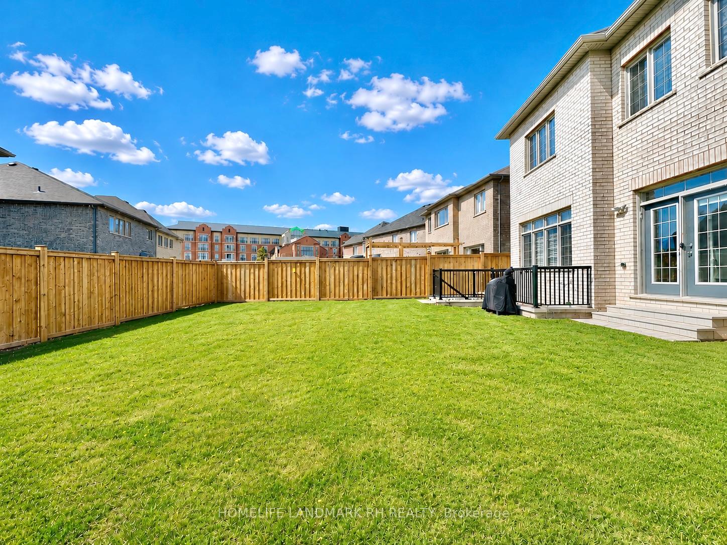 Photo 22 of 7 Gladiolus Street, Brampton, Bram West — HOMEH