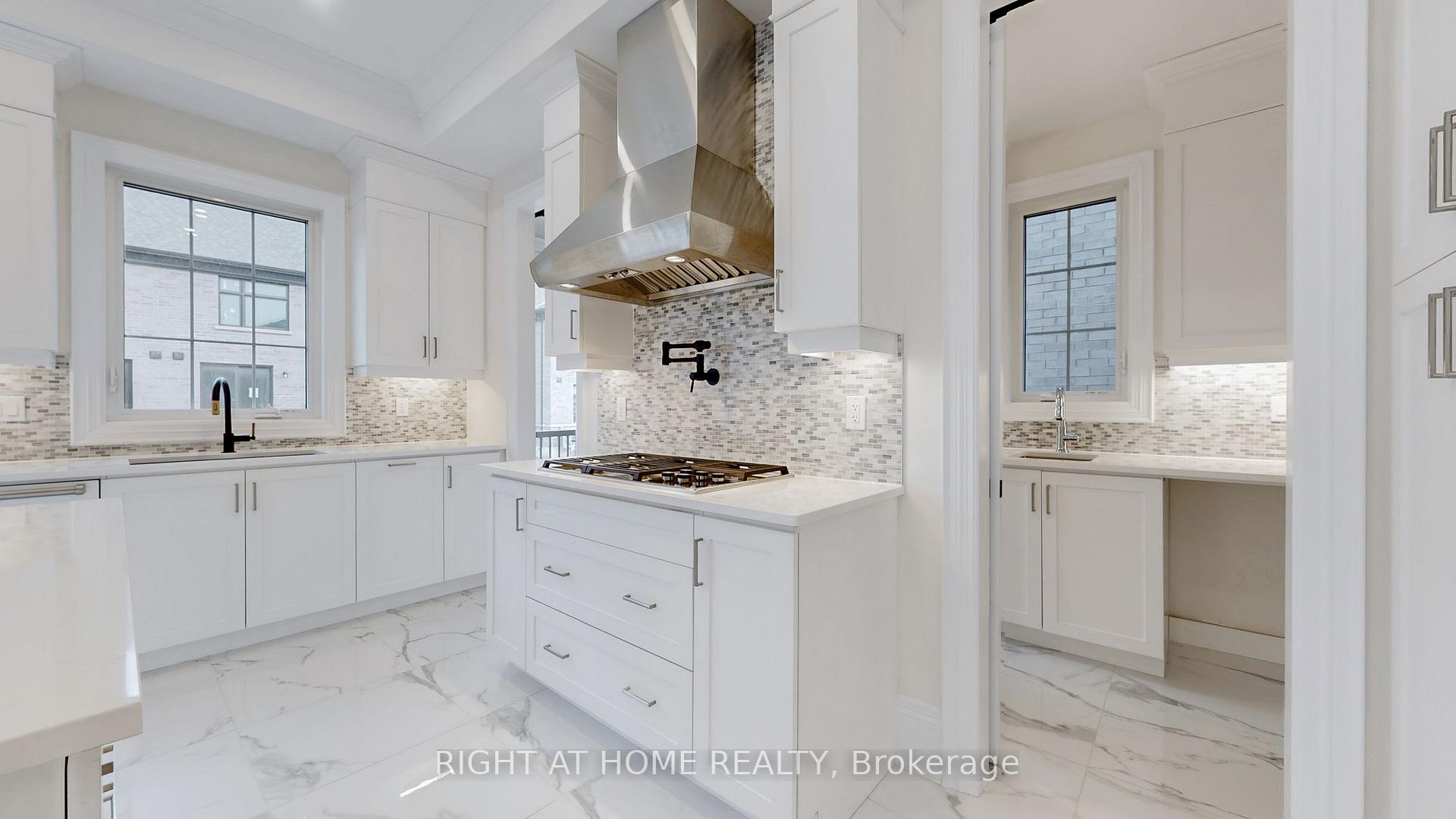 Photo 11 of 7 Adario Crescent, Vaughan, Vellore Village — HOMEH