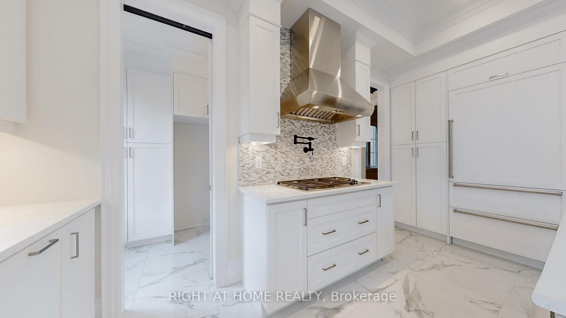 Photo 12 of 7 Adario Crescent, Vaughan, Vellore Village — HOMEH