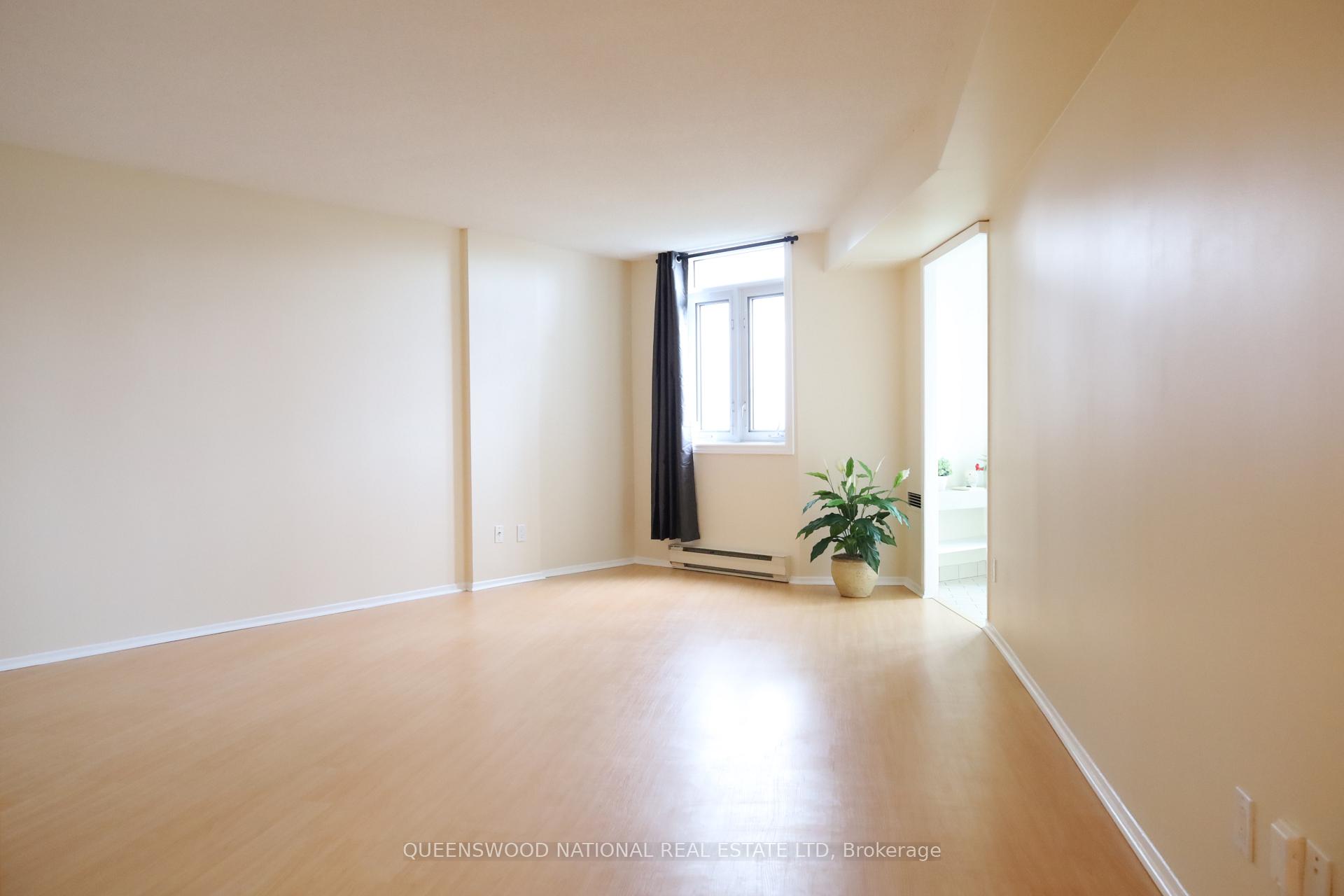 Photo 6 of Unit 901, 1025 Grenon Avenue, Ottawa, Fairfield Heights — HOMEH
