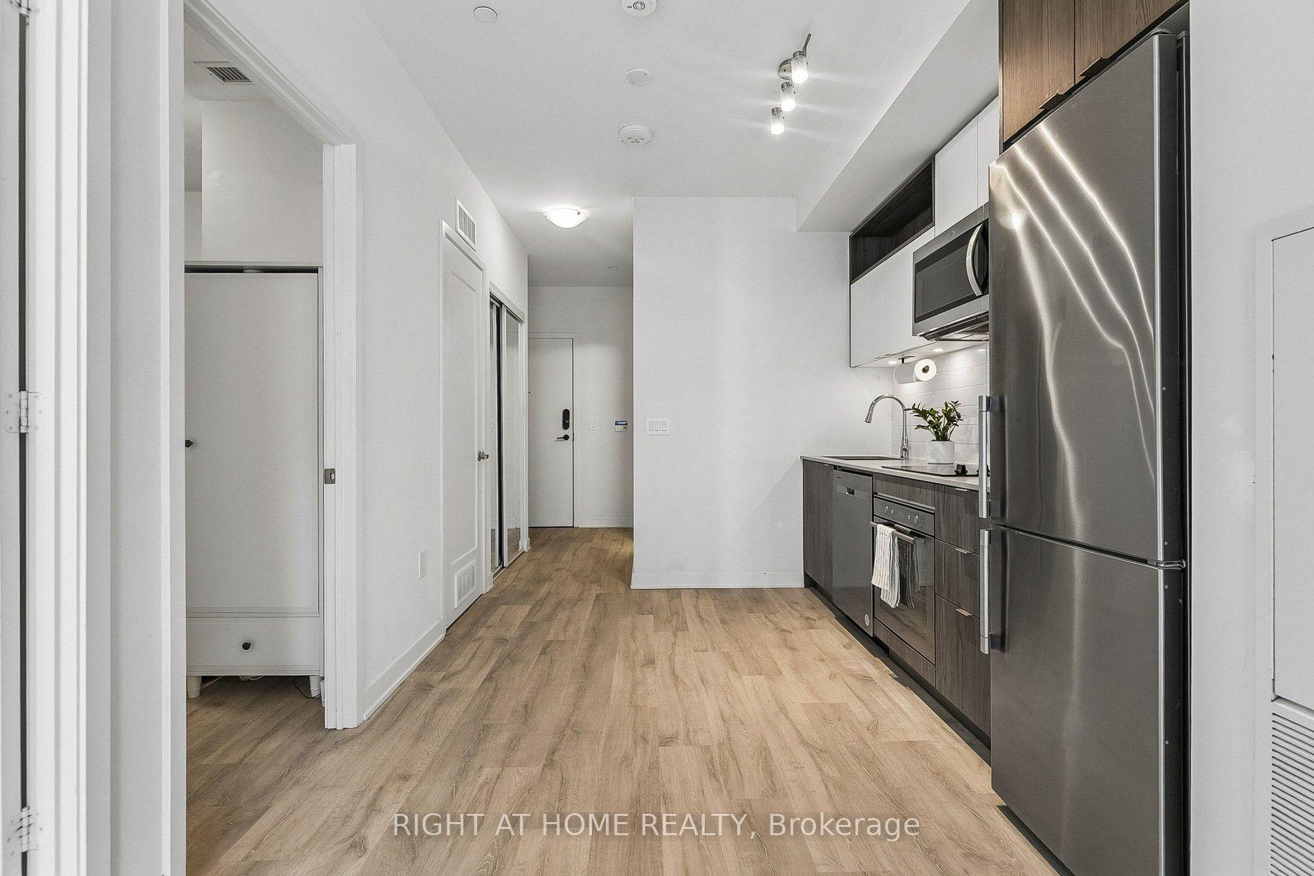Photo 12 of Unit 447, 60 Princess Street, Toronto, Waterfront Communities — HOMEH