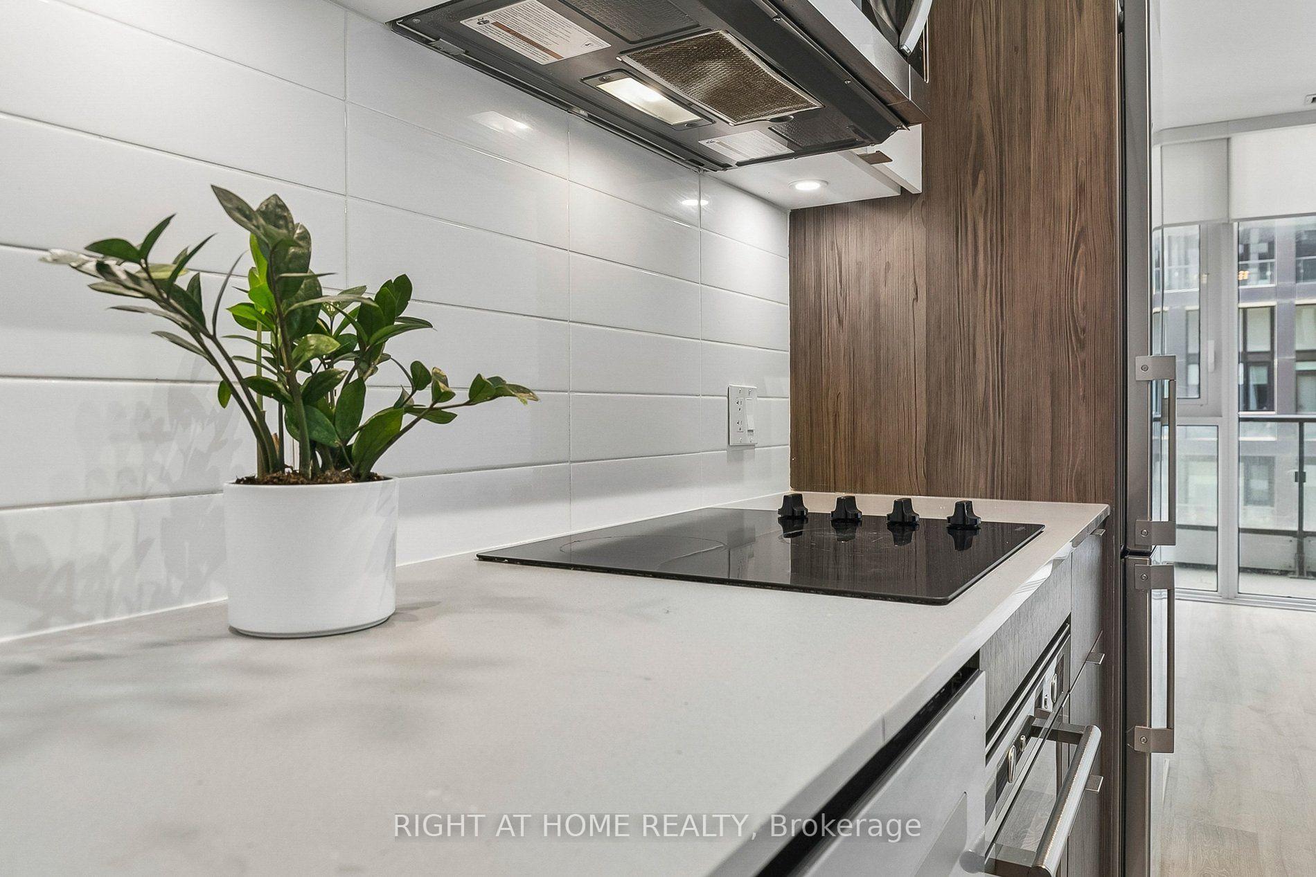 Photo 28 of Unit 447, 60 Princess Street, Toronto, Waterfront Communities — HOMEH
