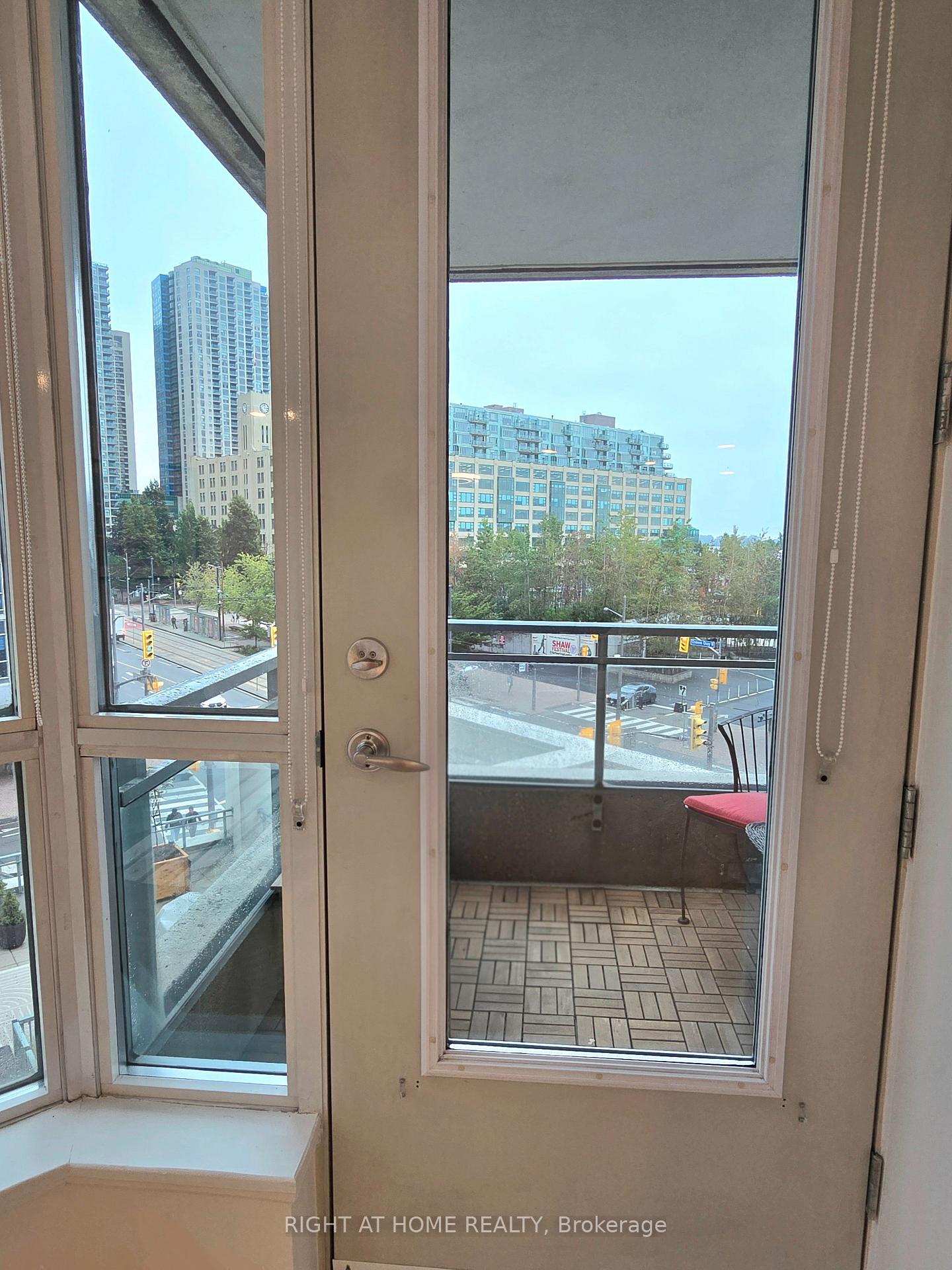 Photo 7 of Unit 506, 228 Queens Quay W, Toronto, Waterfront Communities — HOMEH