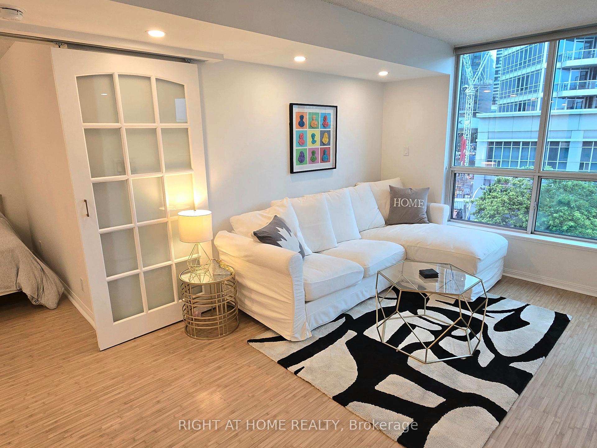 Photo 17 of Unit 506, 228 Queens Quay W, Toronto, Waterfront Communities — HOMEH