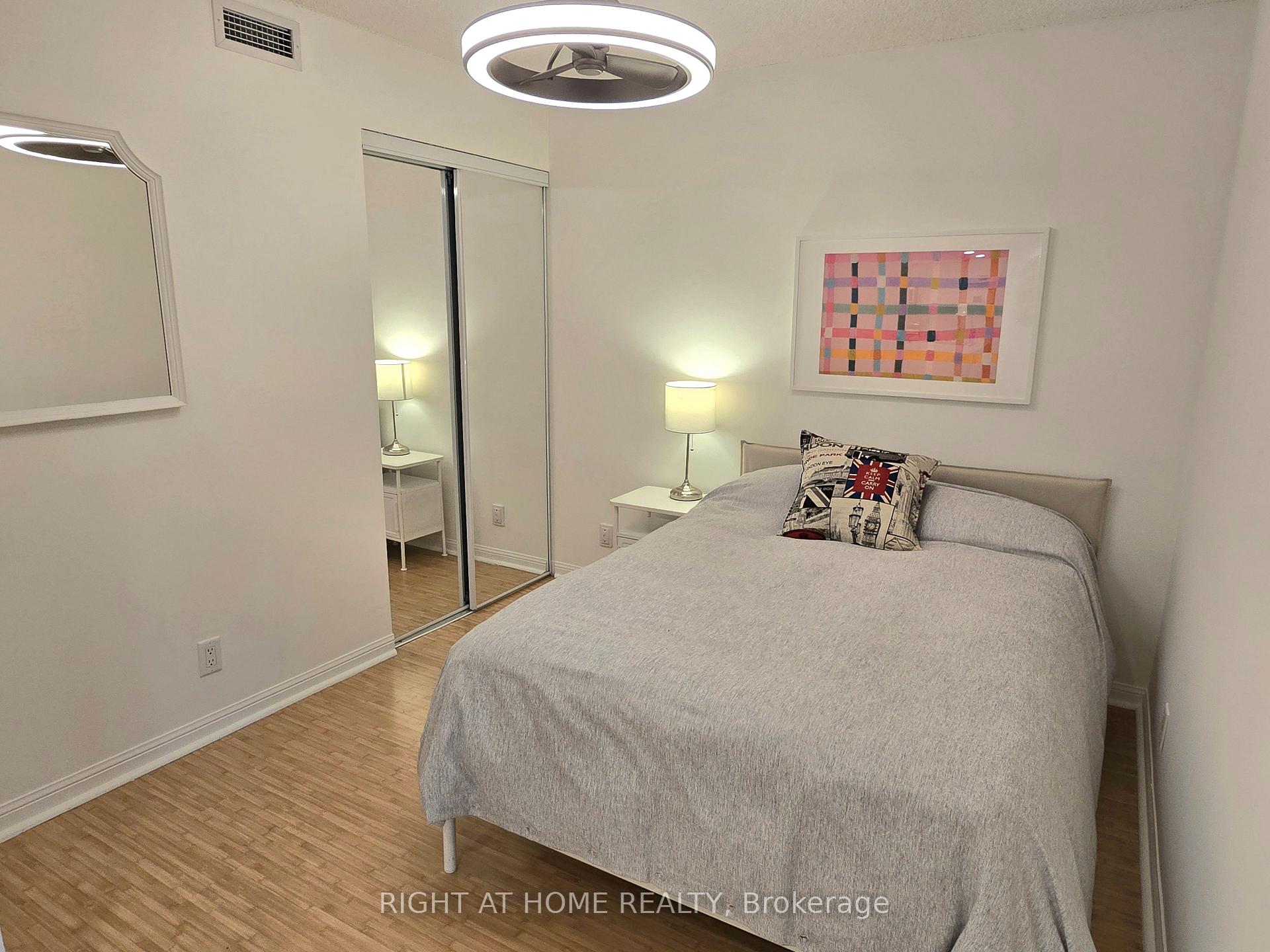 Photo 19 of Unit 506, 228 Queens Quay W, Toronto, Waterfront Communities — HOMEH
