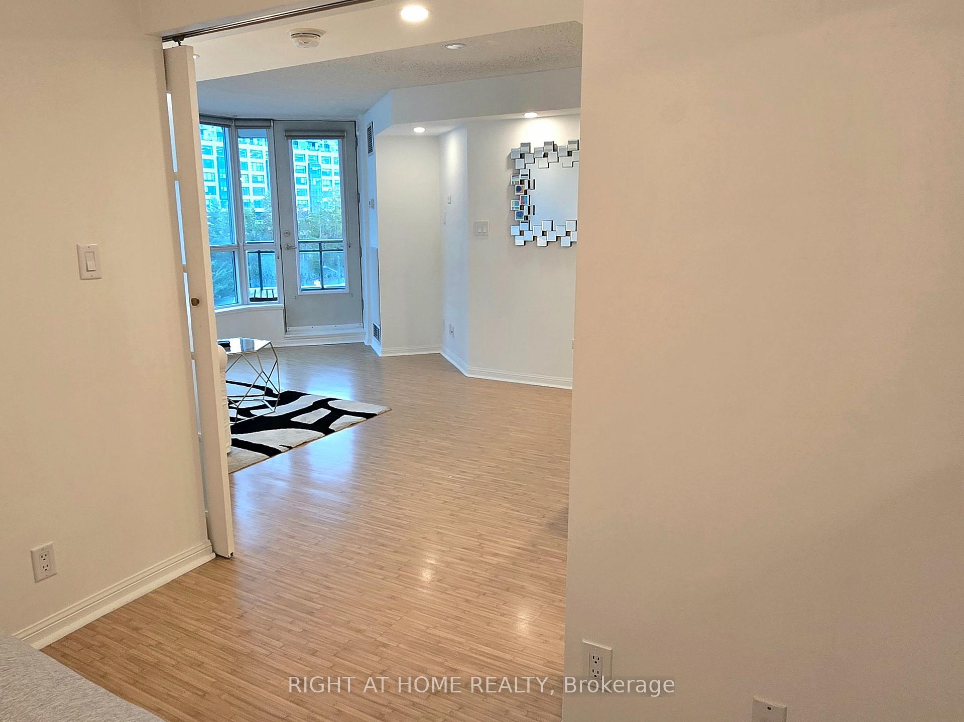 Photo 20 of Unit 506, 228 Queens Quay W, Toronto, Waterfront Communities — HOMEH