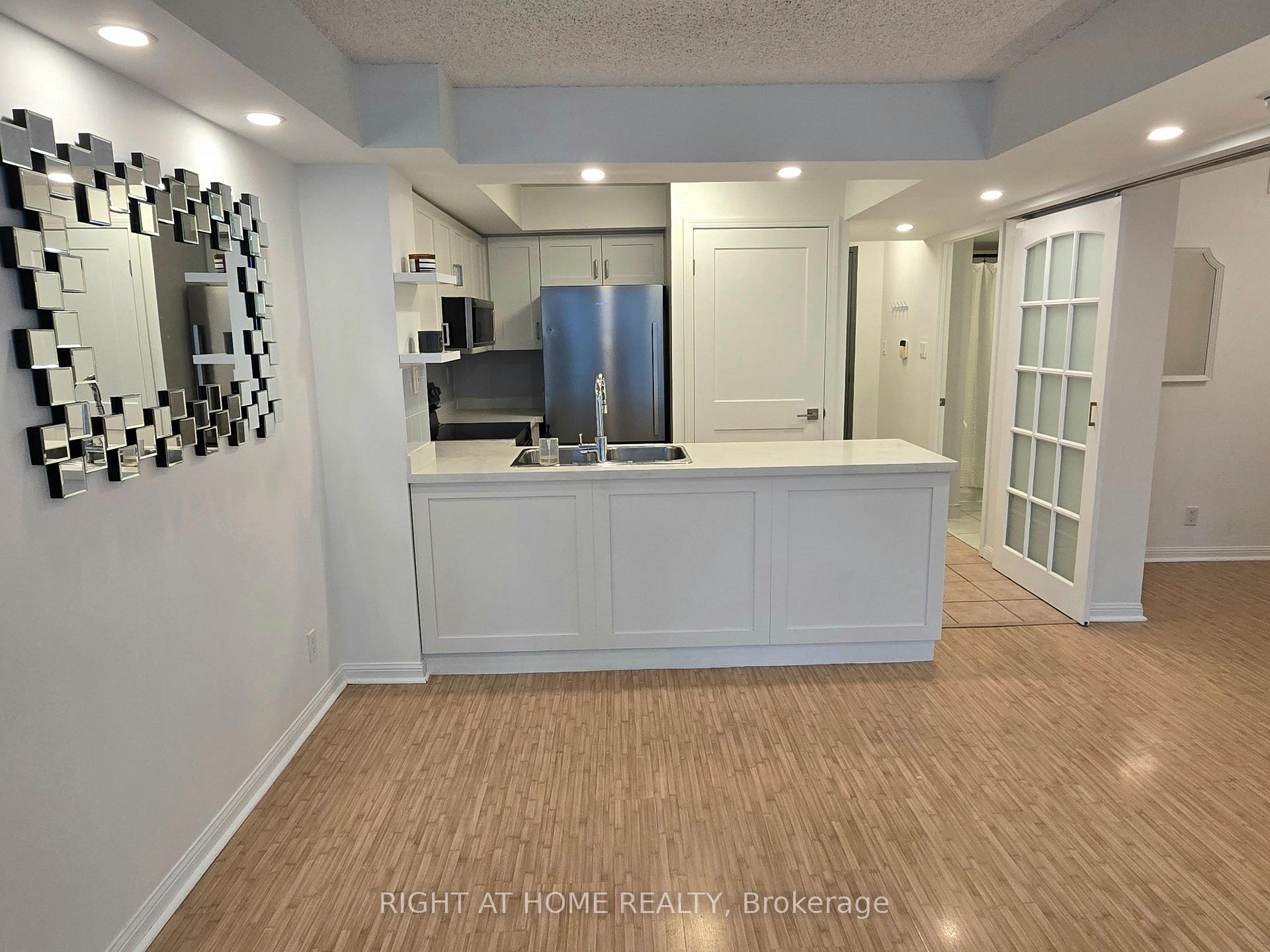 Photo 22 of Unit 506, 228 Queens Quay W, Toronto, Waterfront Communities — HOMEH