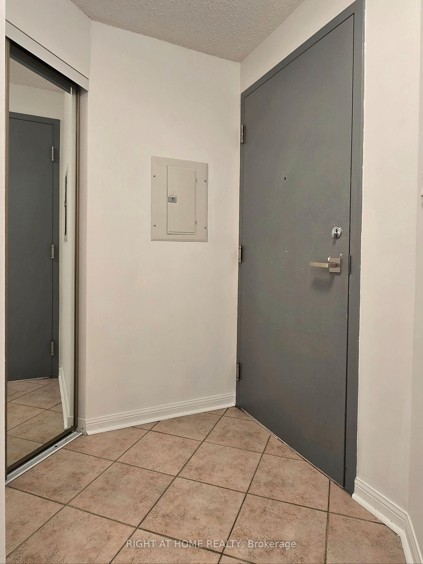 Photo 30 of Unit 506, 228 Queens Quay W, Toronto, Waterfront Communities — HOMEH