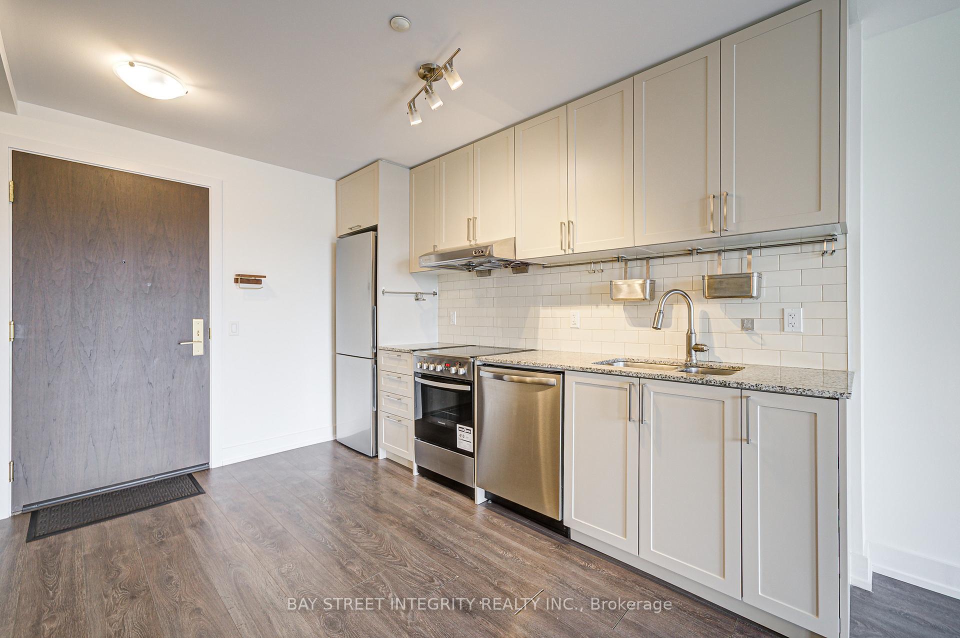 Photo 7 of Unit 626W, 268 Buchanan Drive, Markham, Unionville — HOMEH