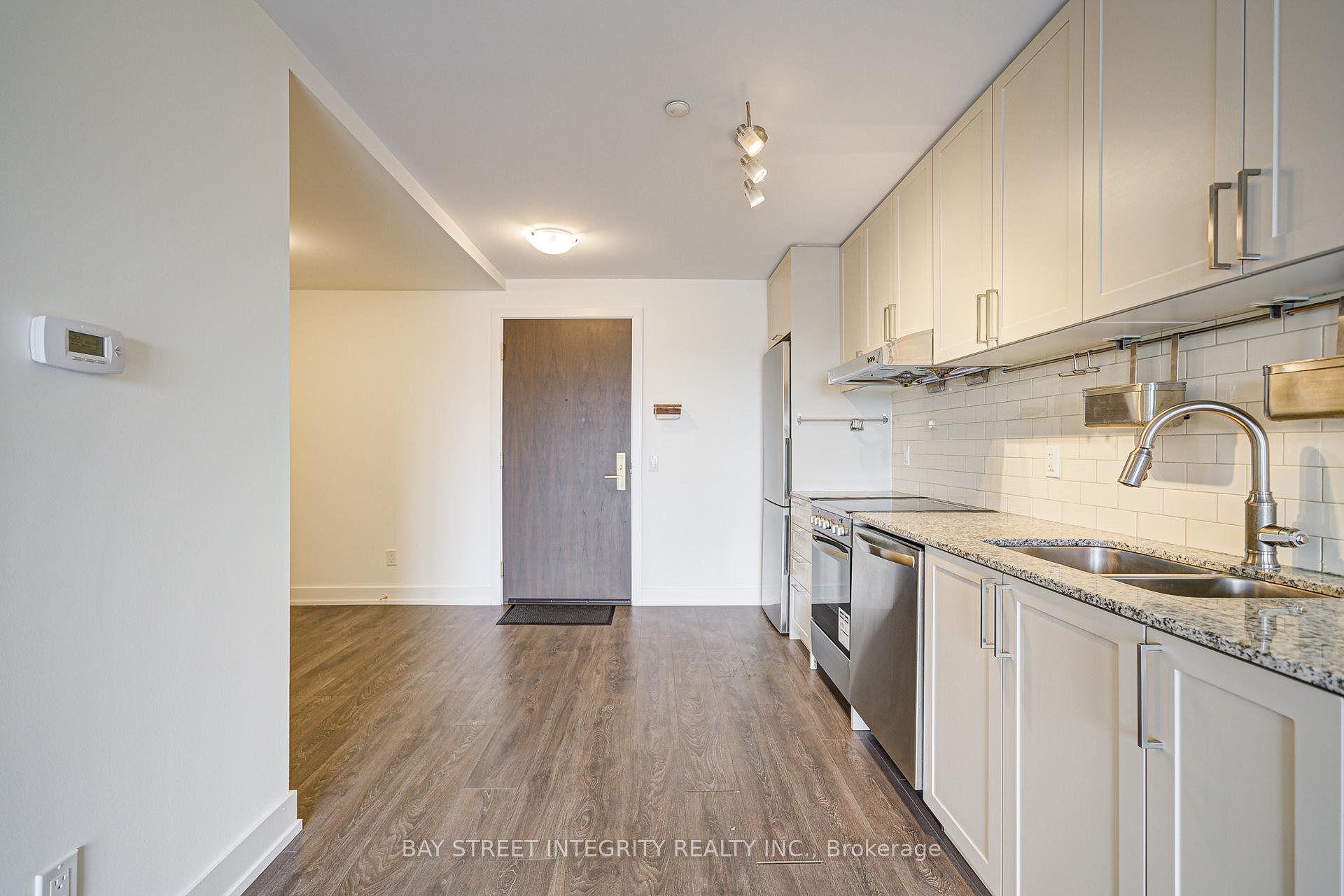 Photo 8 of Unit 626W, 268 Buchanan Drive, Markham, Unionville — HOMEH