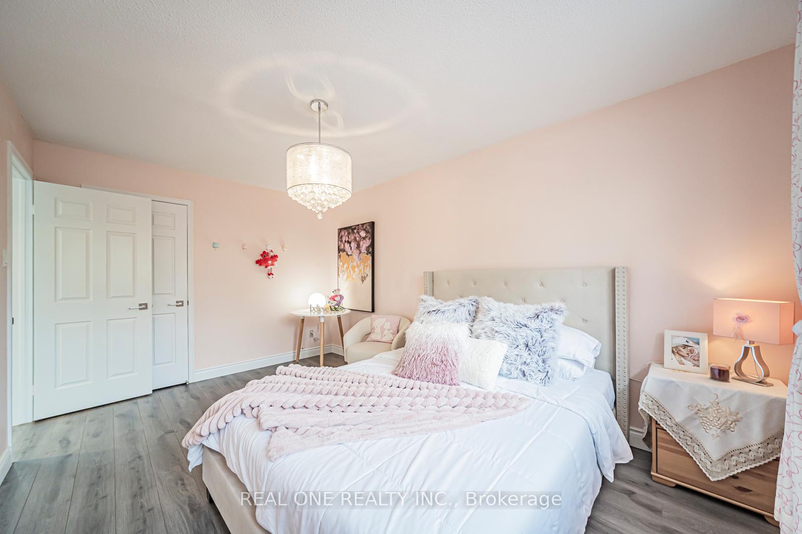 Photo 31 of 133 Risebrough Circuit, Markham, Milliken Mills West — HOMEH