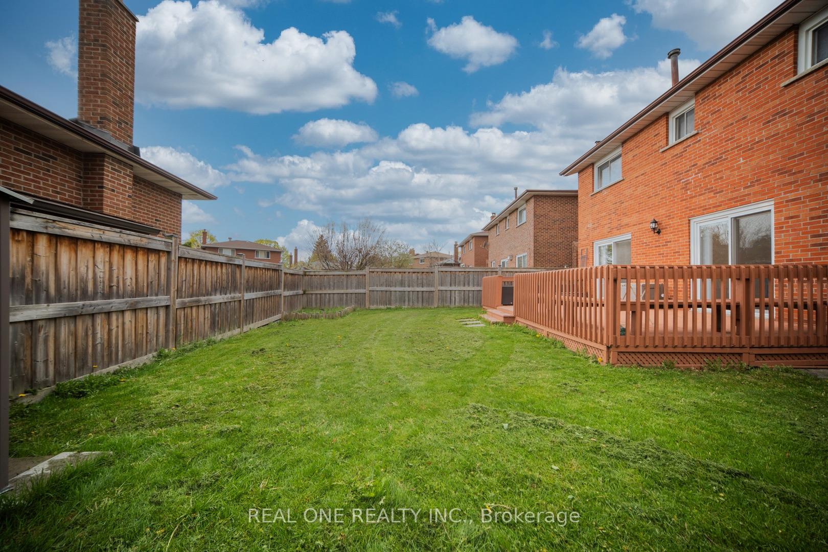 Photo 50 of 133 Risebrough Circuit, Markham, Milliken Mills West — HOMEH