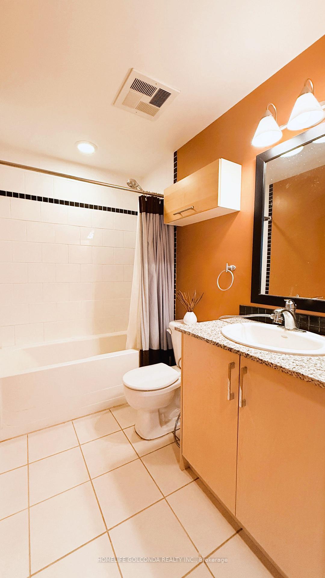 Photo 10 of Unit 3412, 33 Sheppard Avenue E, North York, Willowdale East — HOMEH