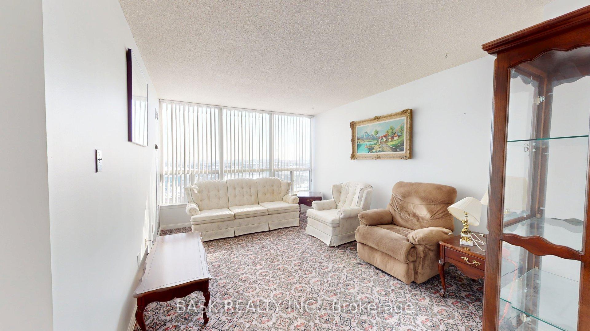 Photo 2 of Unit 907, 12 Laurelcrest Street, Brampton, Queen Street Corridor — HOMEH