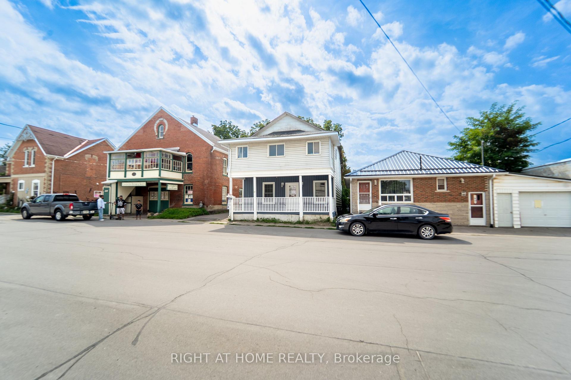 Photo 3 of 17 Laidlaw St Street S, Brock, Cannington — HOMEH