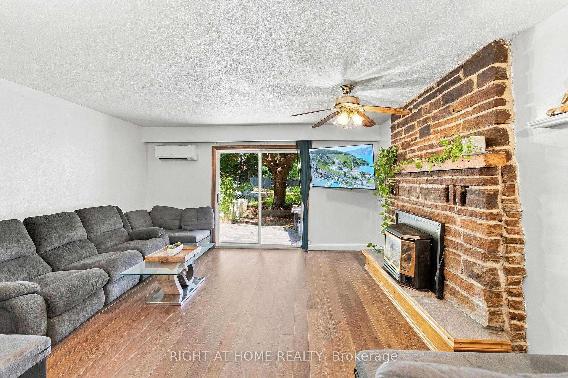 Photo 7 of 17 Laidlaw St Street S, Brock, Cannington — HOMEH