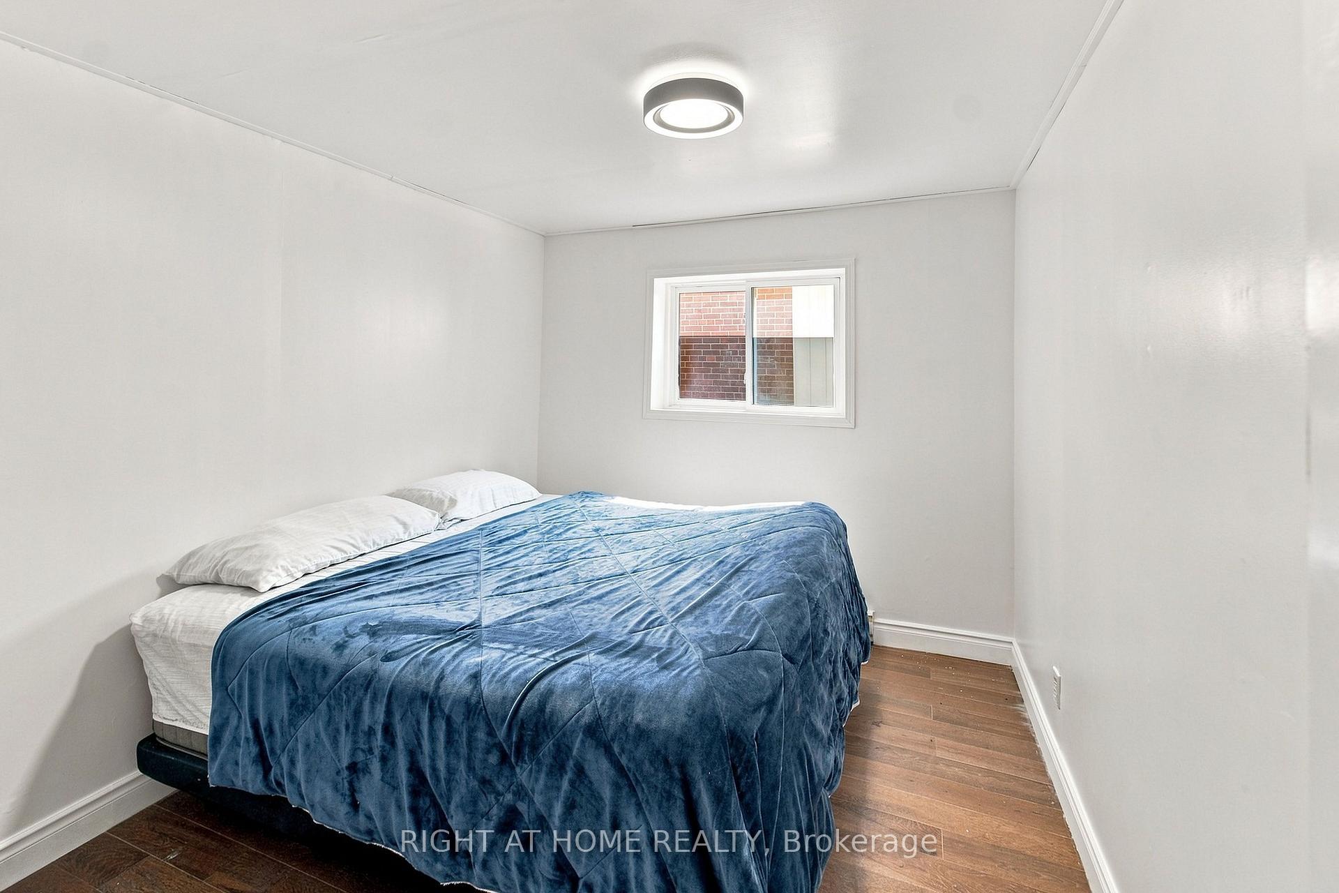 Photo 11 of 17 Laidlaw St Street S, Brock, Cannington — HOMEH