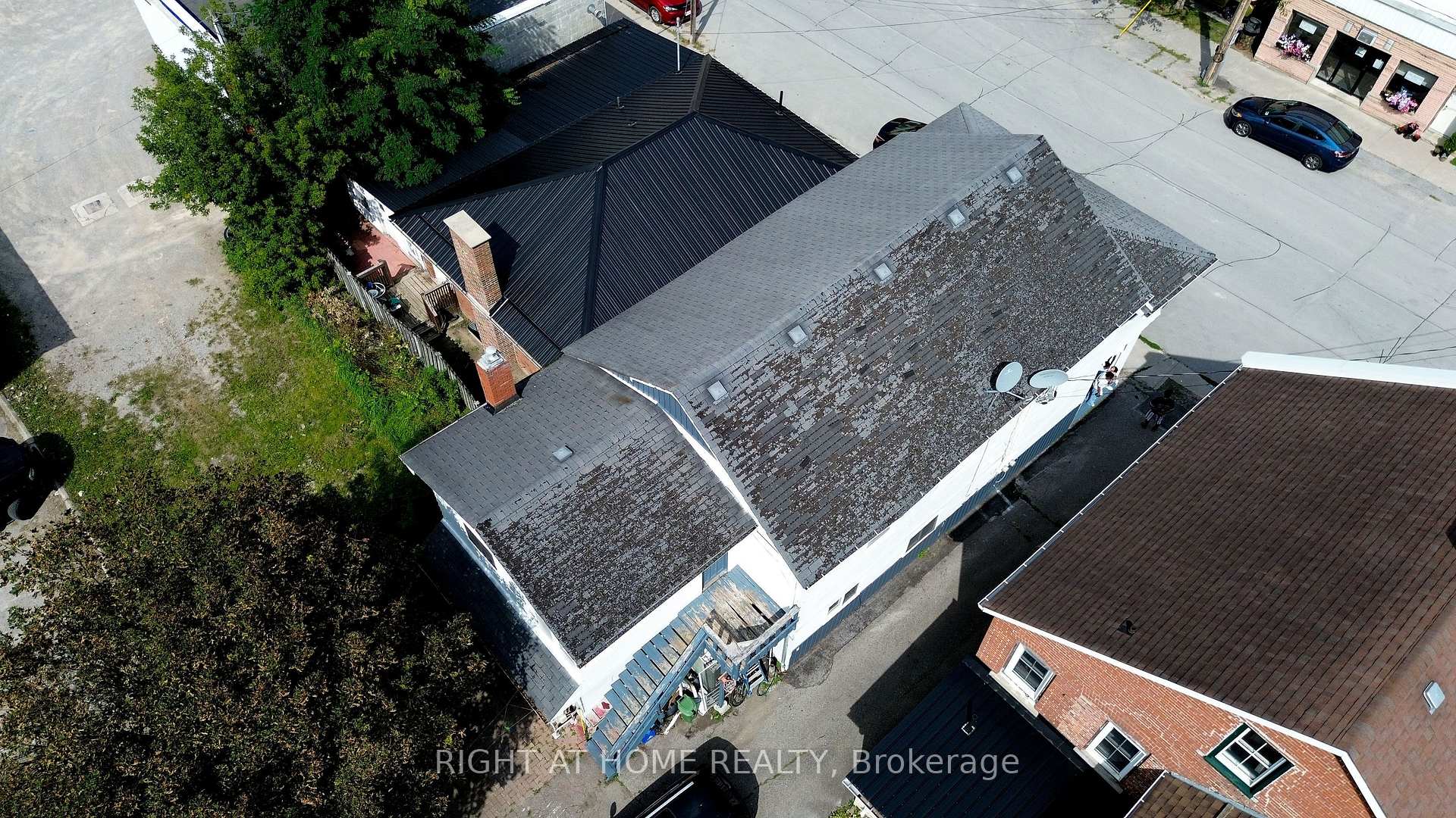 Photo 35 of 17 Laidlaw St Street S, Brock, Cannington — HOMEH