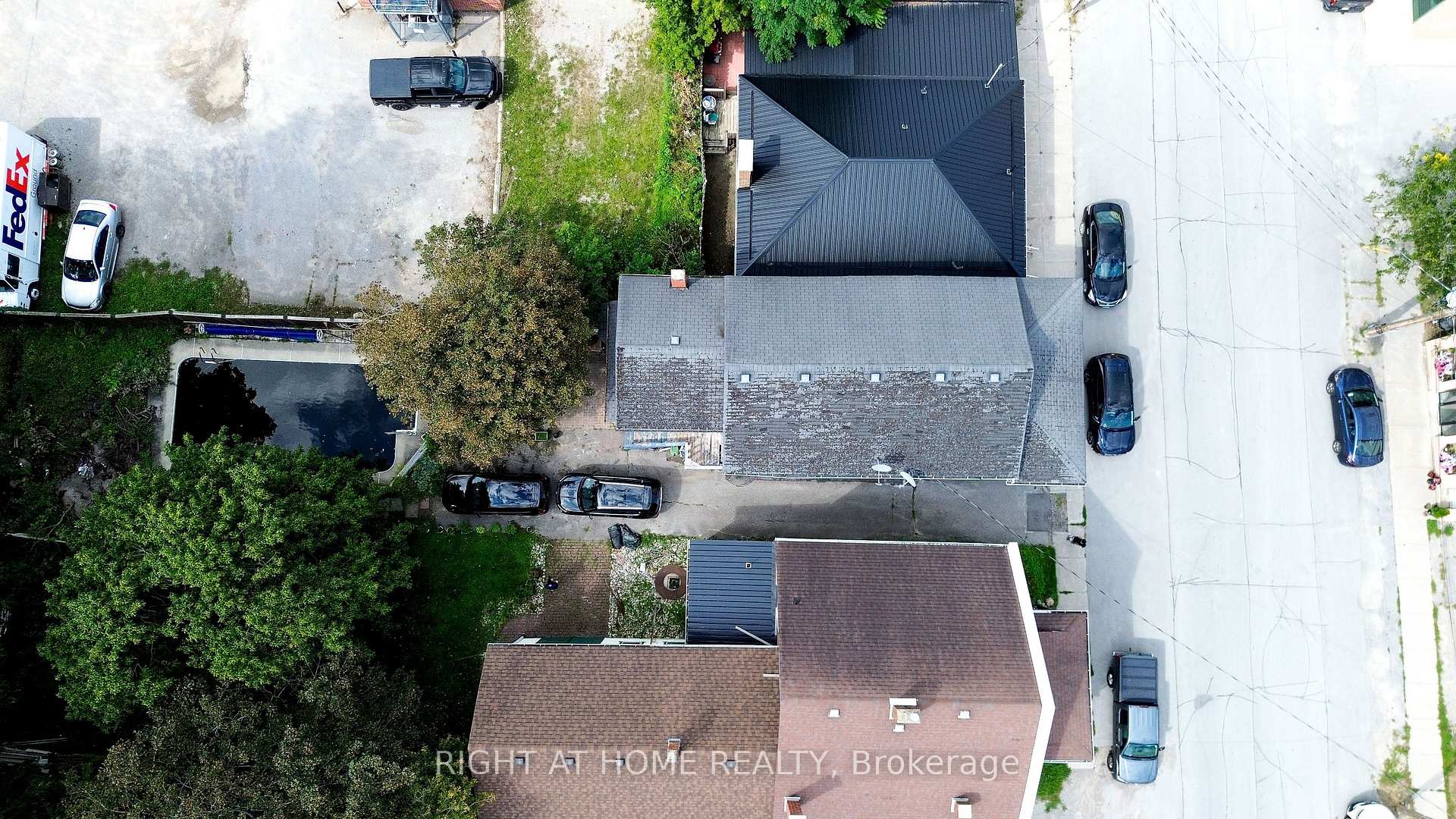 Photo 36 of 17 Laidlaw St Street S, Brock, Cannington — HOMEH