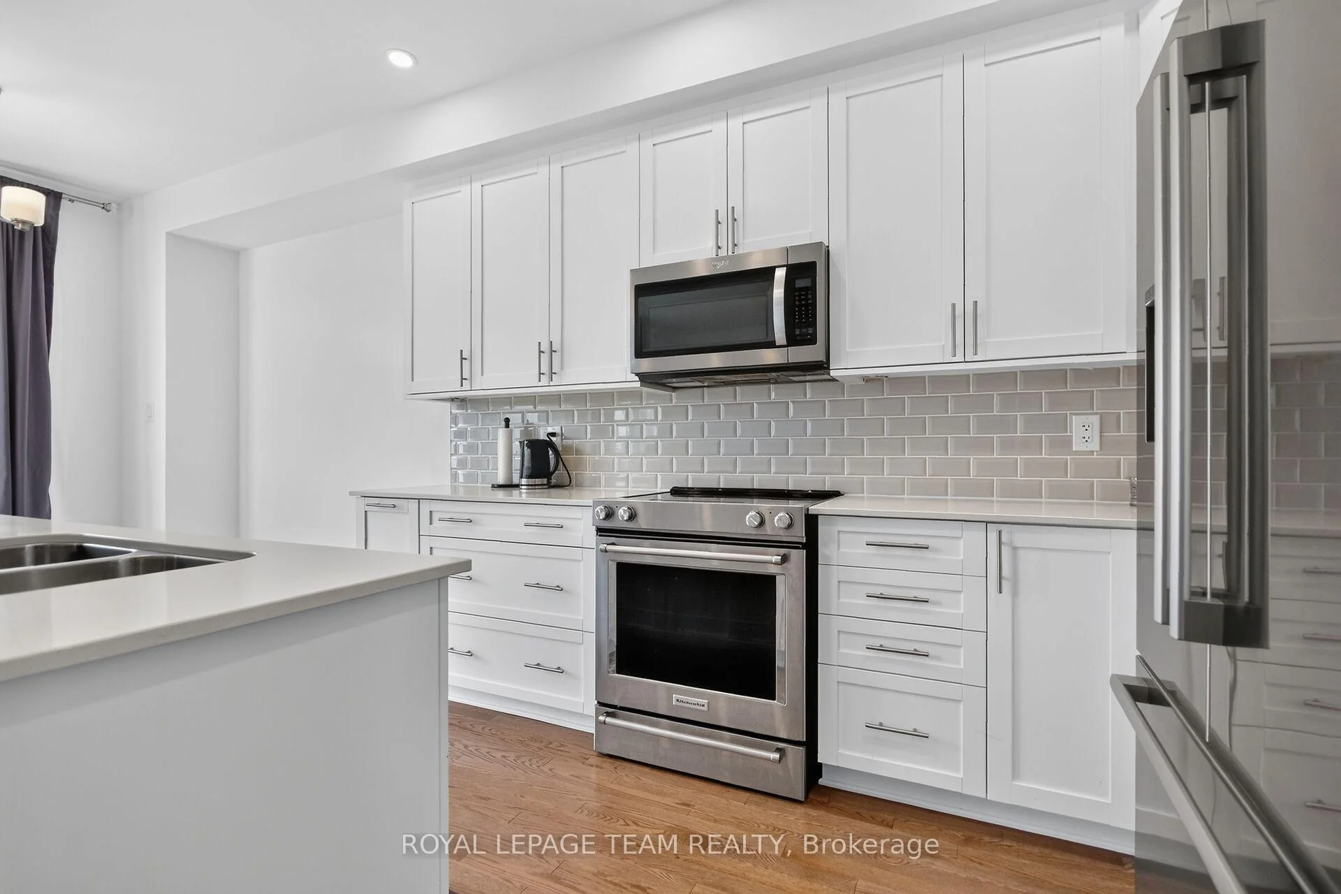 Photo 25 of 41 Moosonee Crescent, Ottawa, Riverside South/Gloucester Glen — HOMEH