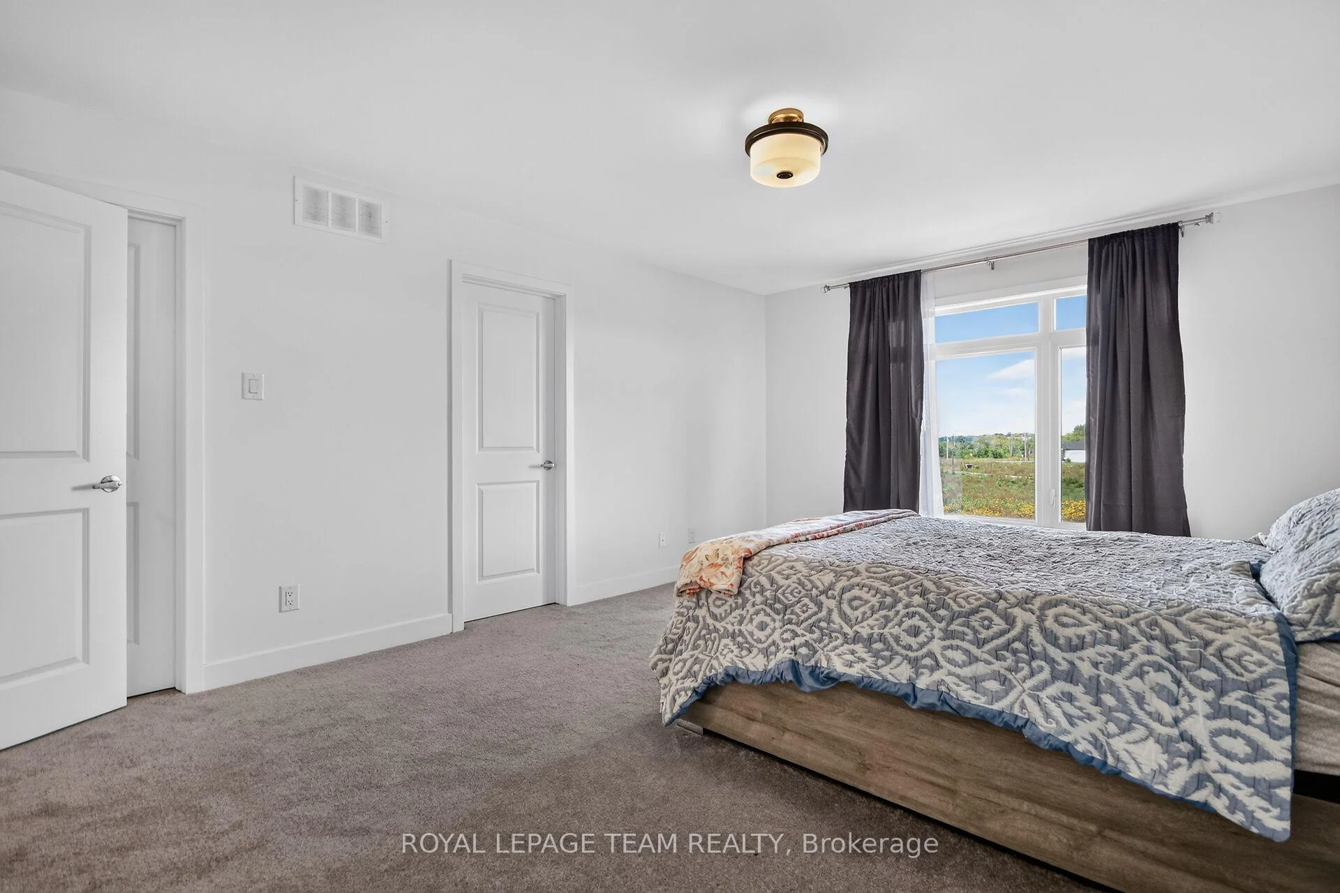 Photo 40 of 41 Moosonee Crescent, Ottawa, Riverside South/Gloucester Glen — HOMEH