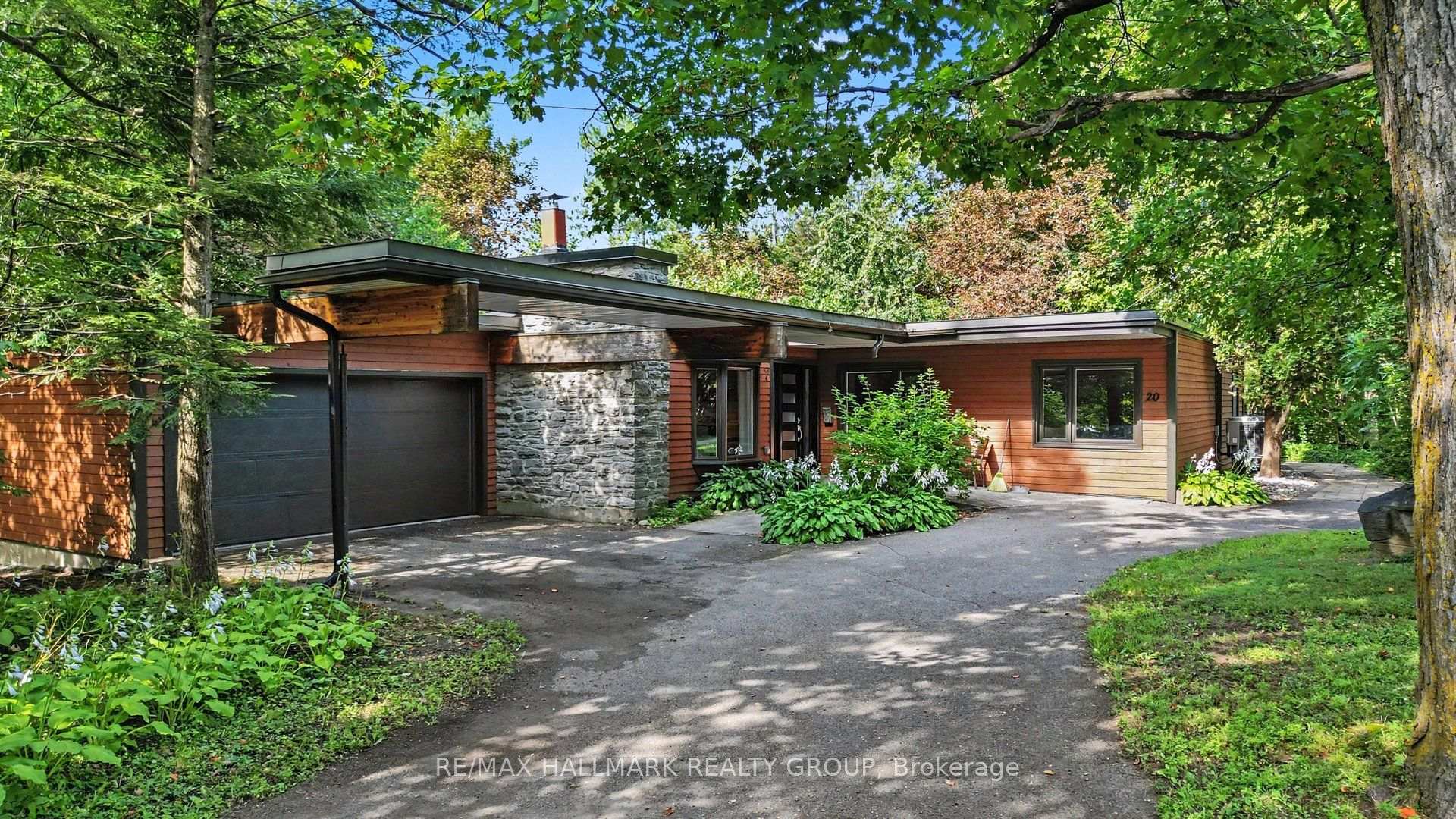 Photo 1 of 20 Fairhaven Way, Ottawa, CFB Rockcliffe and Area — HOMEH